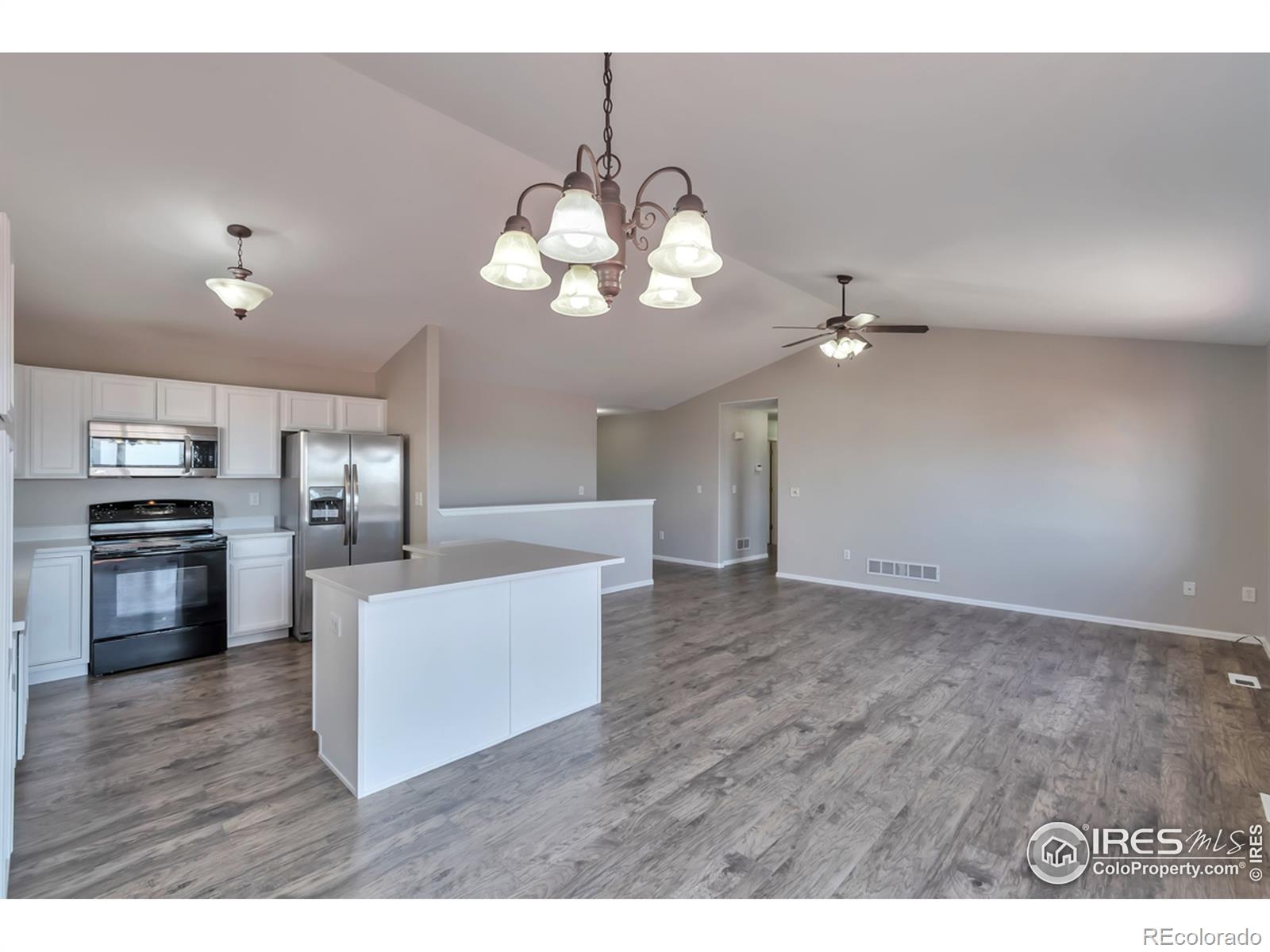 MLS Image #3 for 8721  19th st rd,greeley, Colorado
