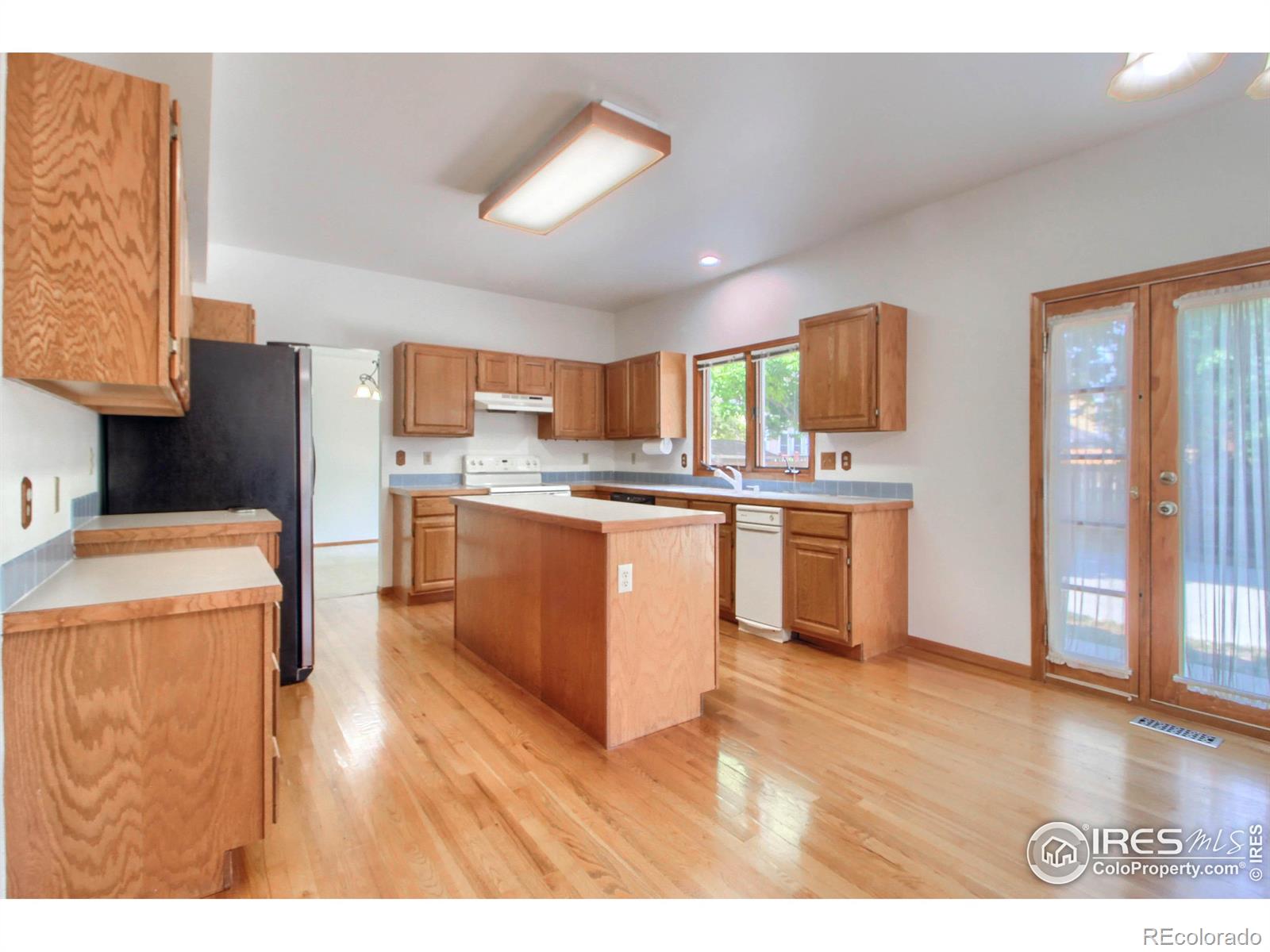 MLS Image #5 for 3207  red mountain drive,fort collins, Colorado