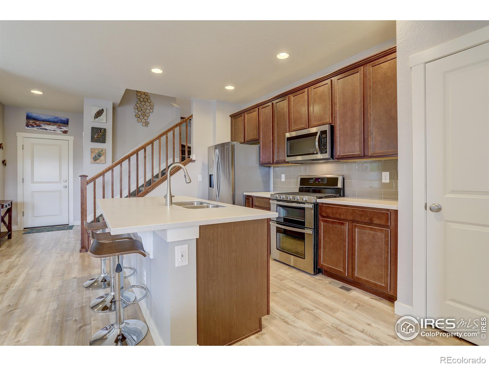 MLS Image #11 for 16445  alcott place,broomfield, Colorado