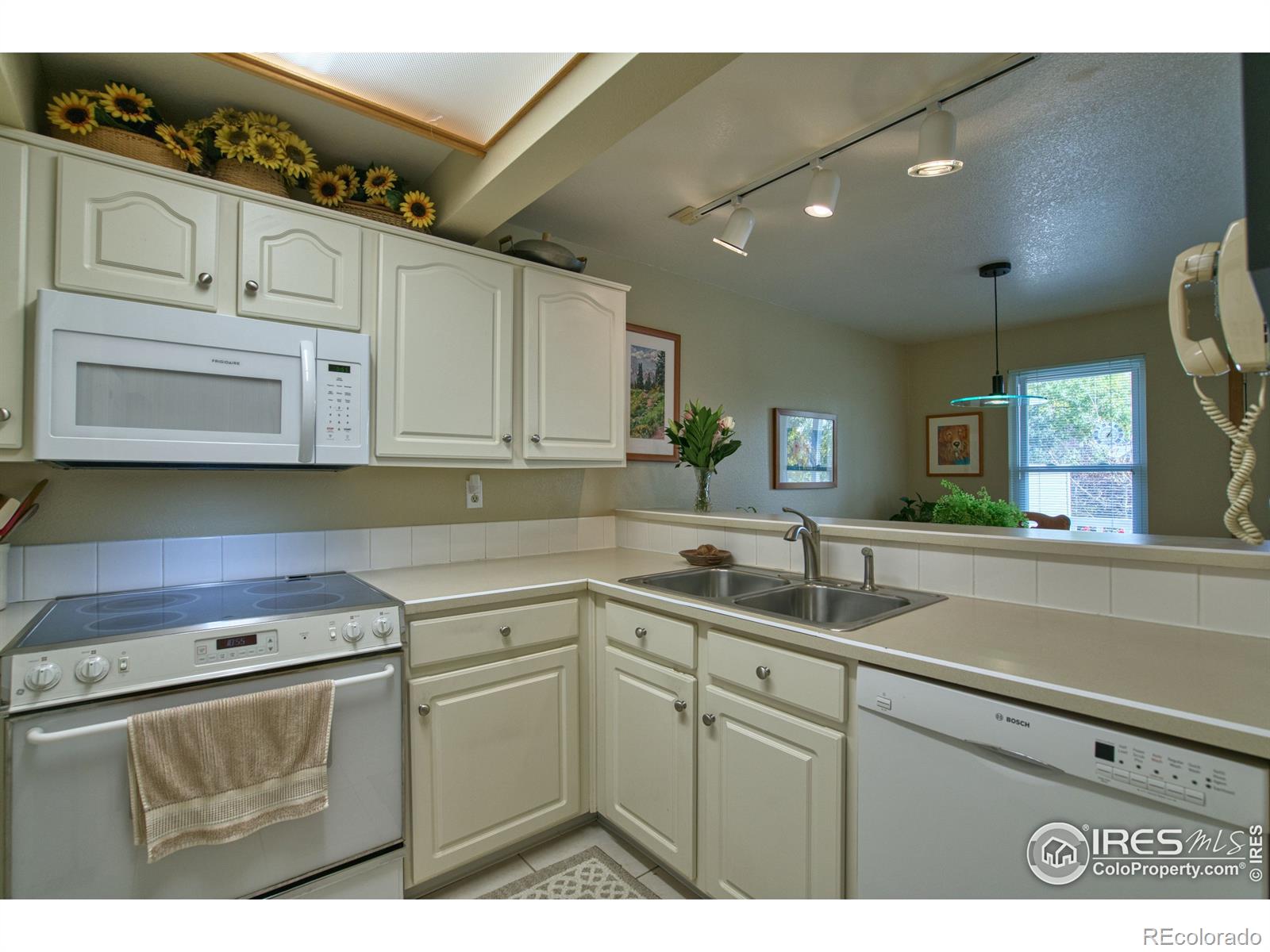 MLS Image #13 for 440  owl drive,louisville, Colorado