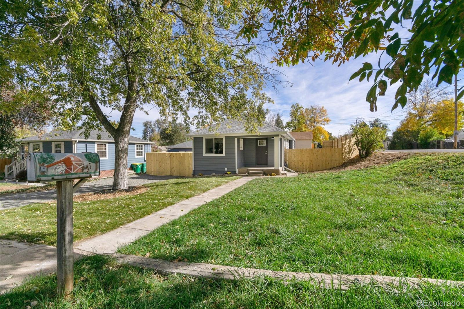 MLS Image #2 for 3090 s pearl street,englewood, Colorado