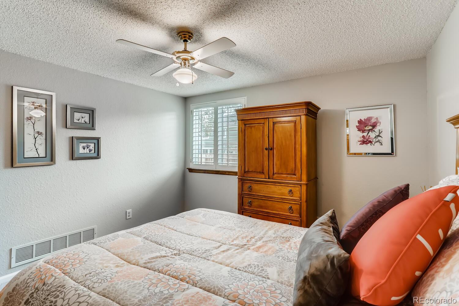 MLS Image #8 for 11355 w 84th place,arvada, Colorado