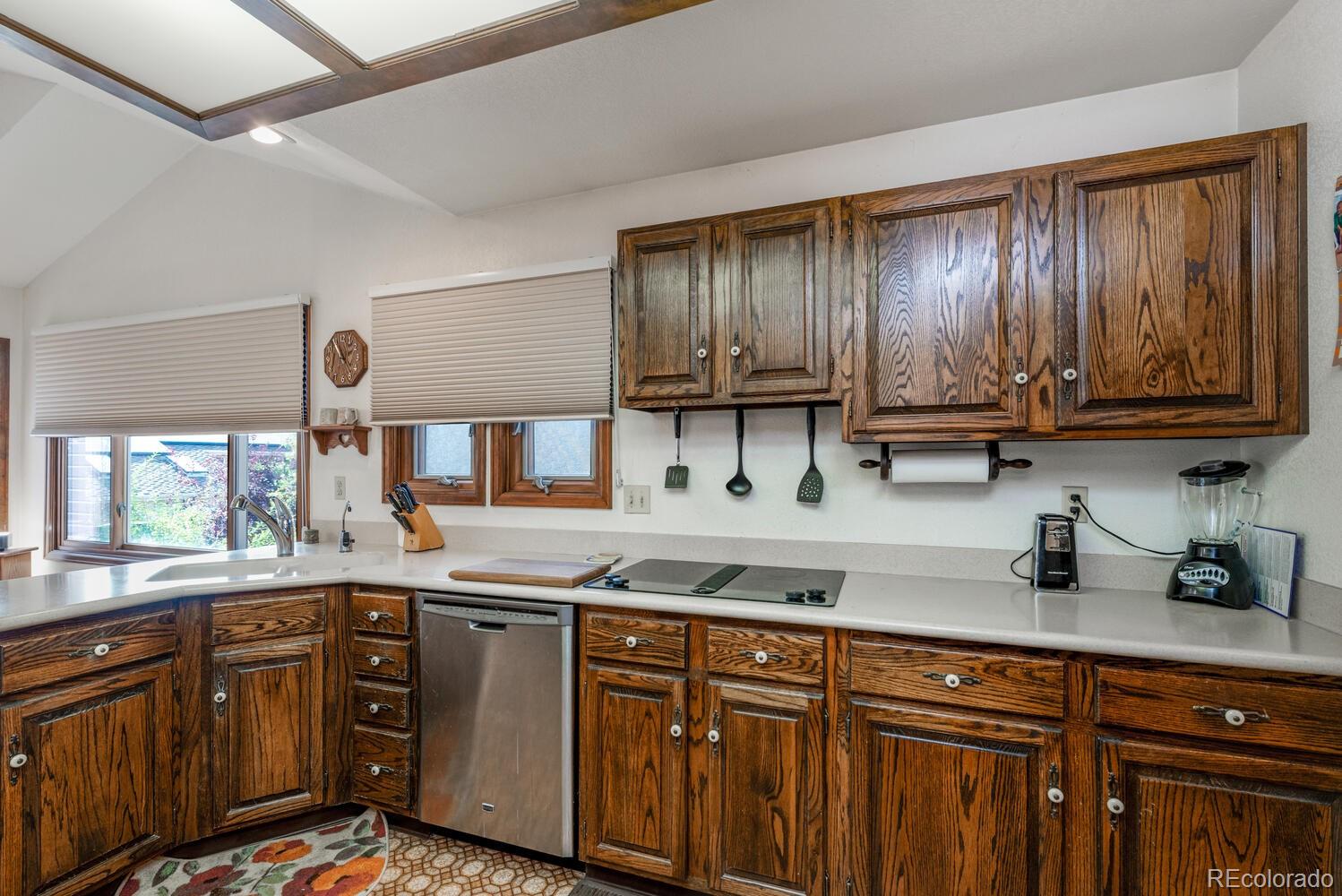 MLS Image #14 for 8030  eagle feather way,lone tree, Colorado