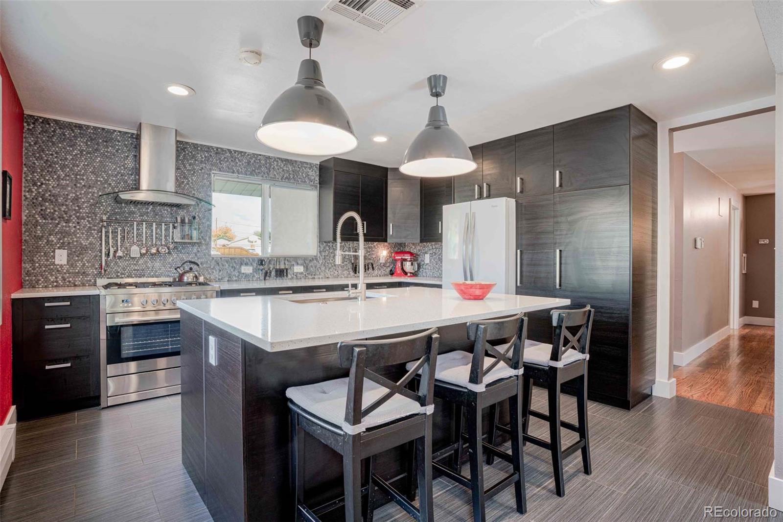 MLS Image #9 for 10370 w 18th place,lakewood, Colorado