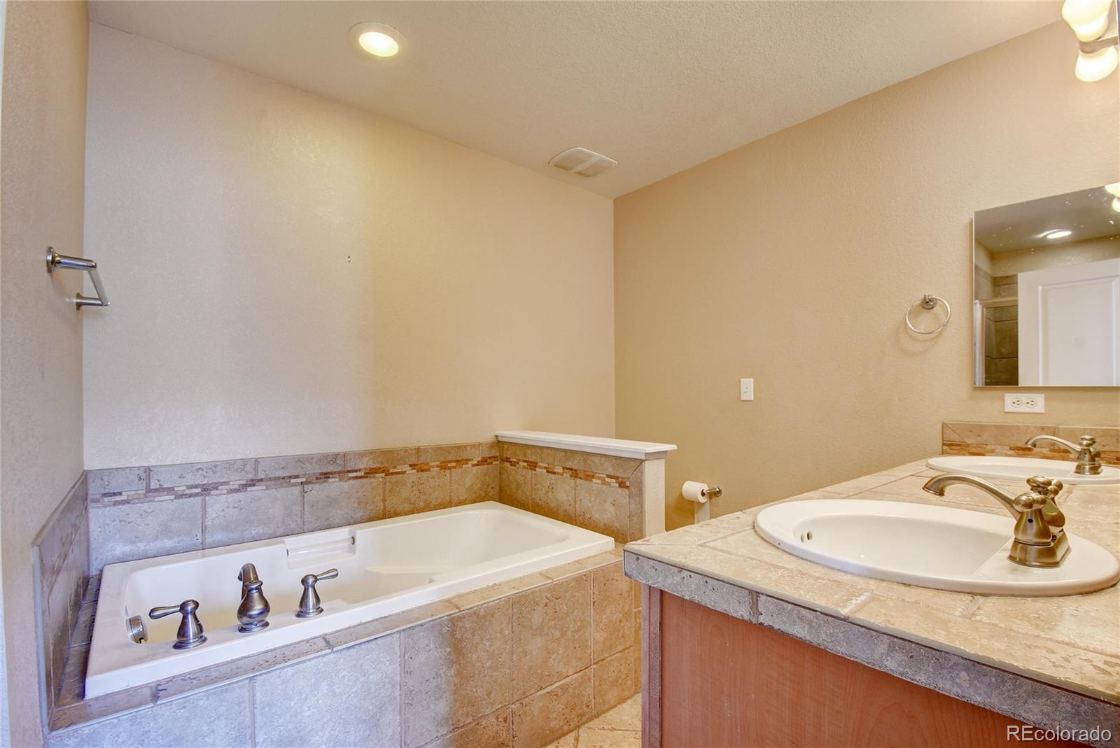 MLS Image #16 for 452 s reed court,lakewood, Colorado