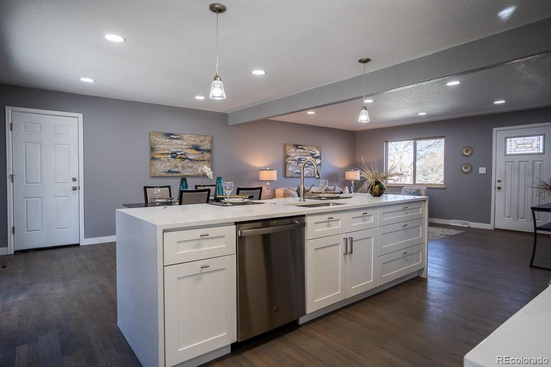 MLS Image #12 for 6849 s foresthill street,littleton, Colorado