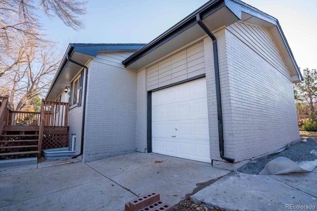 MLS Image #3 for 6849 s foresthill street,littleton, Colorado