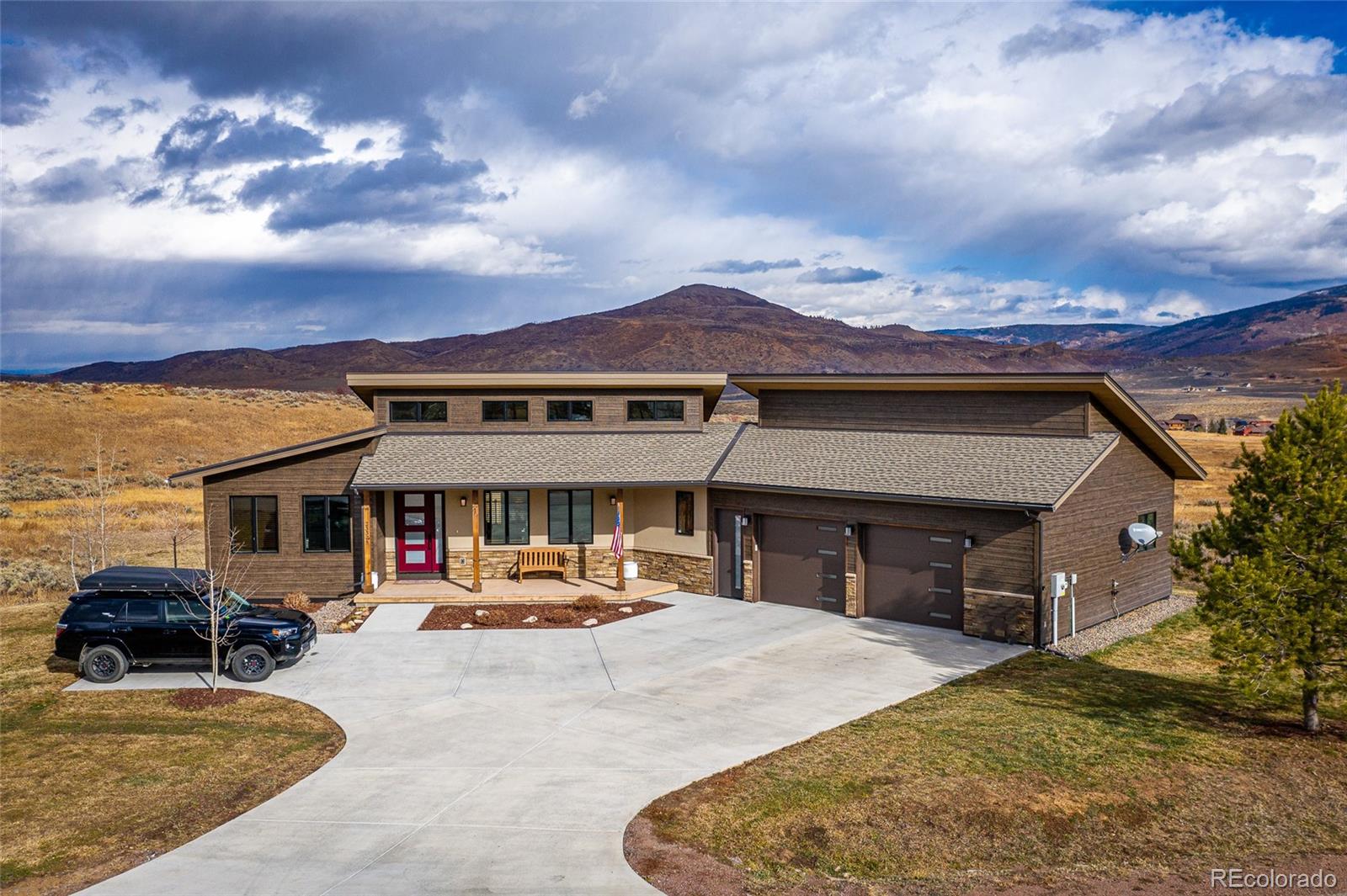 MLS Image #0 for 23325  stageline avenue,oak creek, Colorado