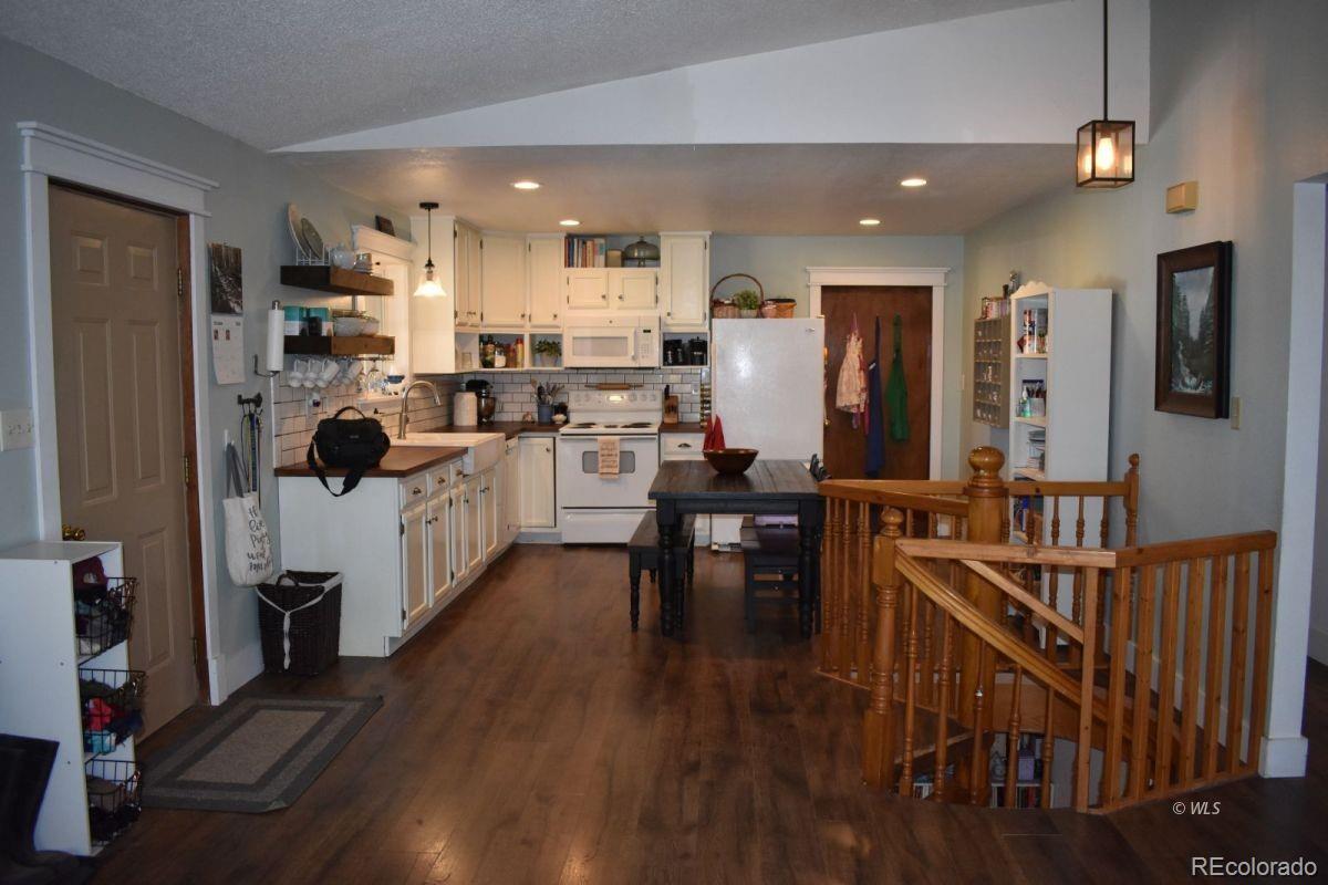 MLS Image #12 for 24  granada court,silver cliff, Colorado