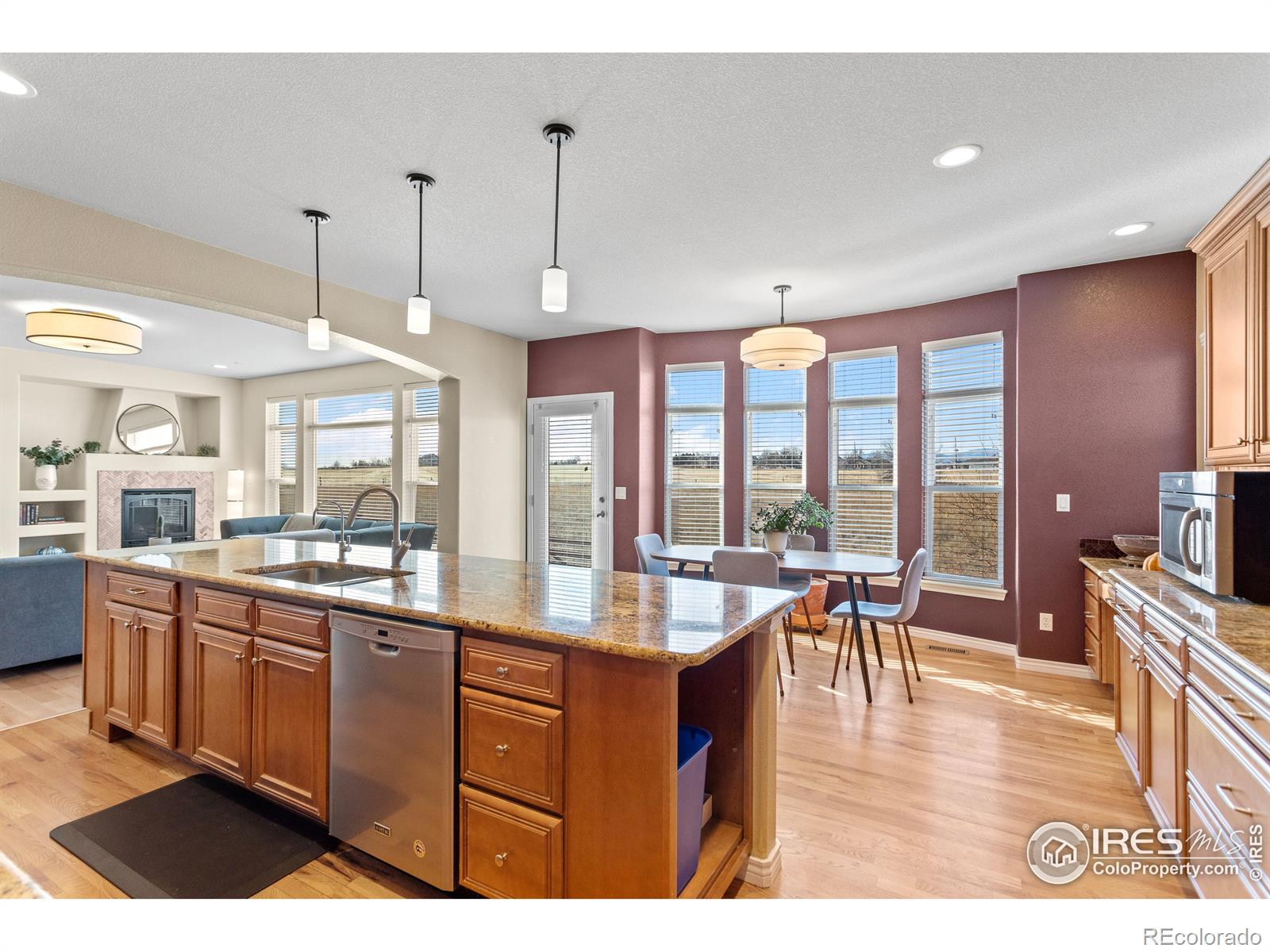 MLS Image #14 for 936  weston circle,erie, Colorado