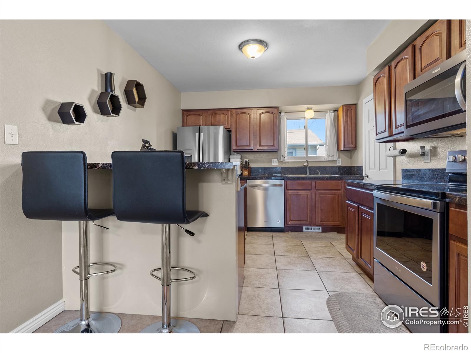 MLS Image #6 for 628  countryside drive,fort collins, Colorado