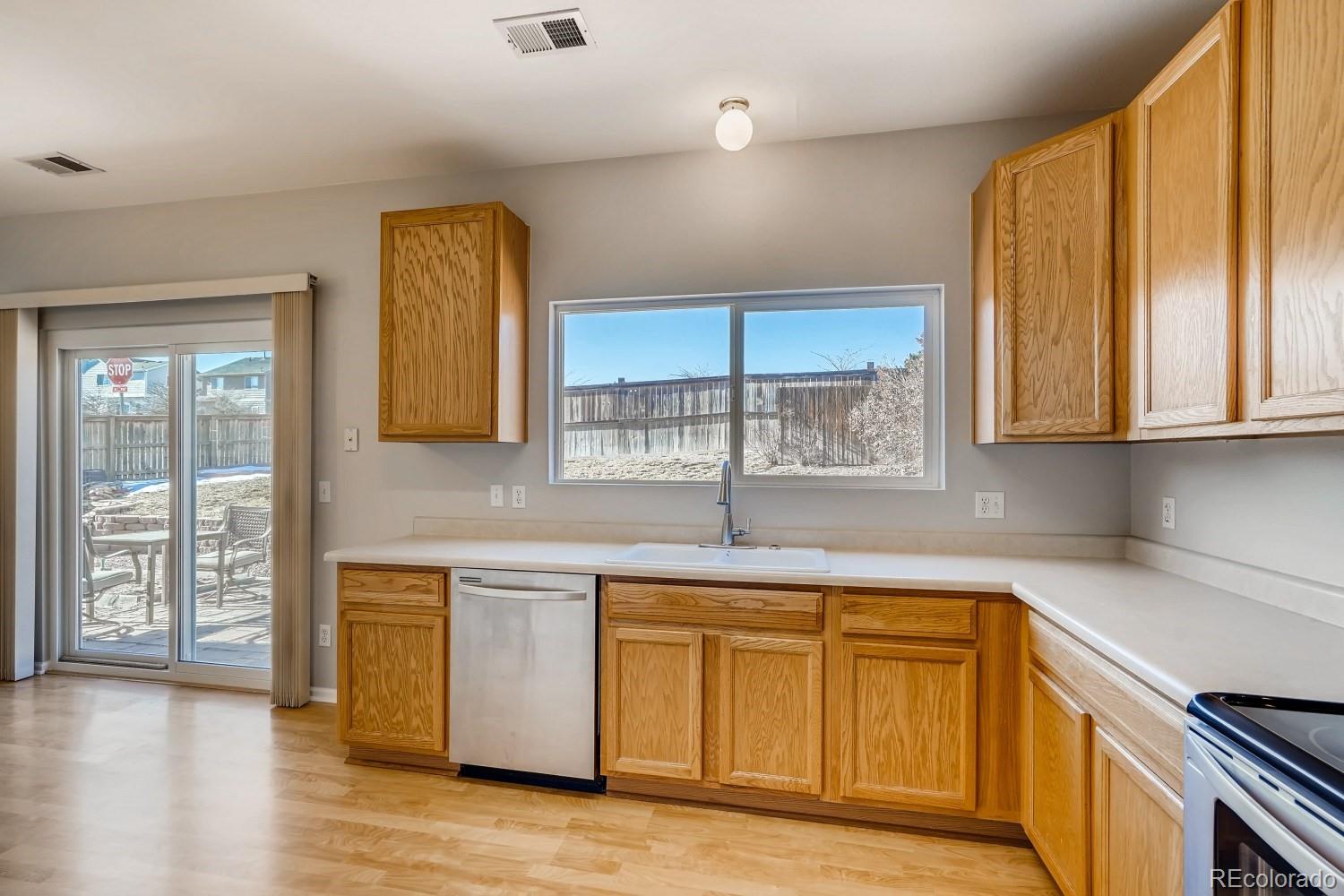MLS Image #13 for 10439  tracewood court,highlands ranch, Colorado
