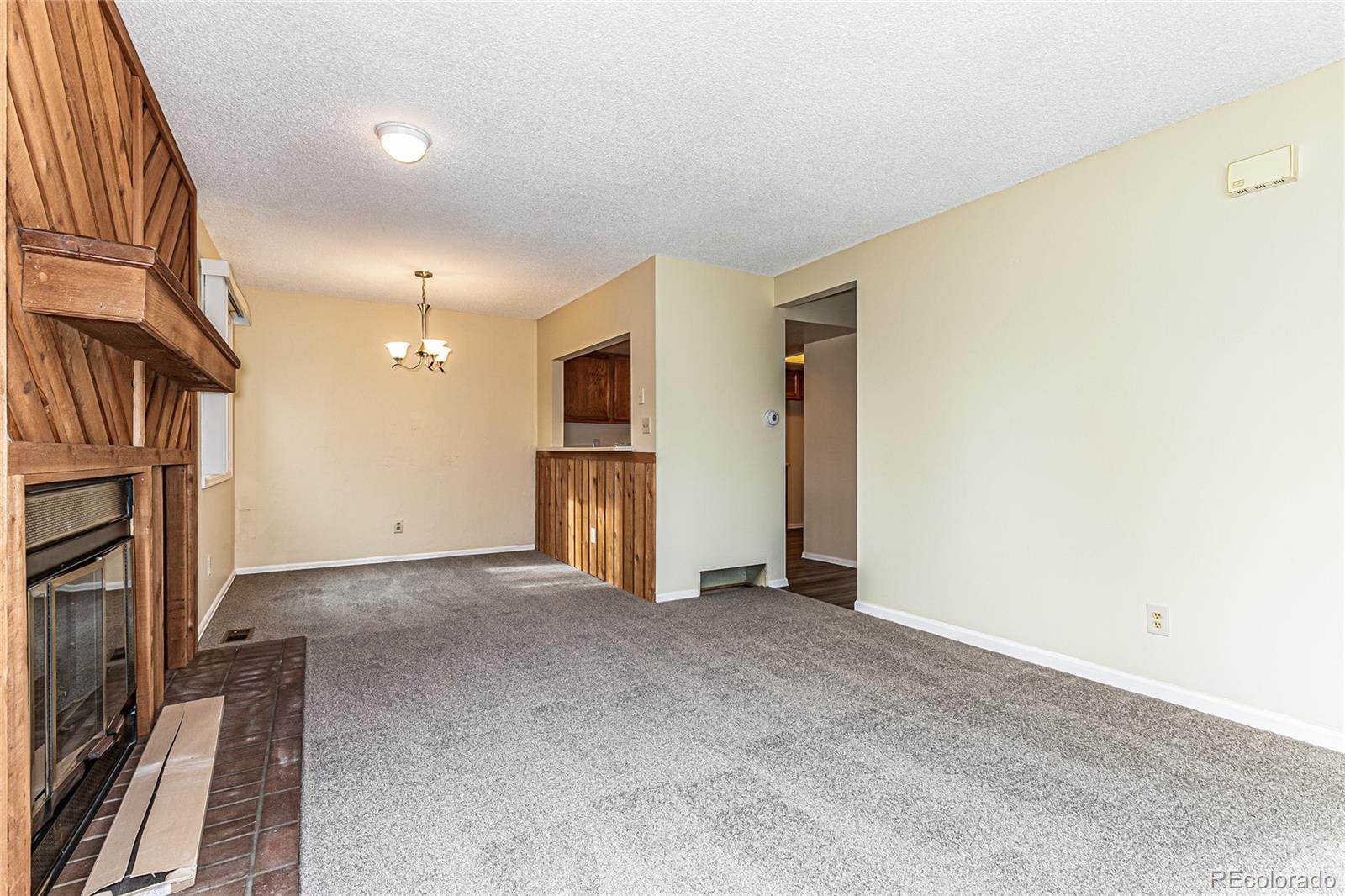 MLS Image #3 for 10380 w jewell avenue,lakewood, Colorado