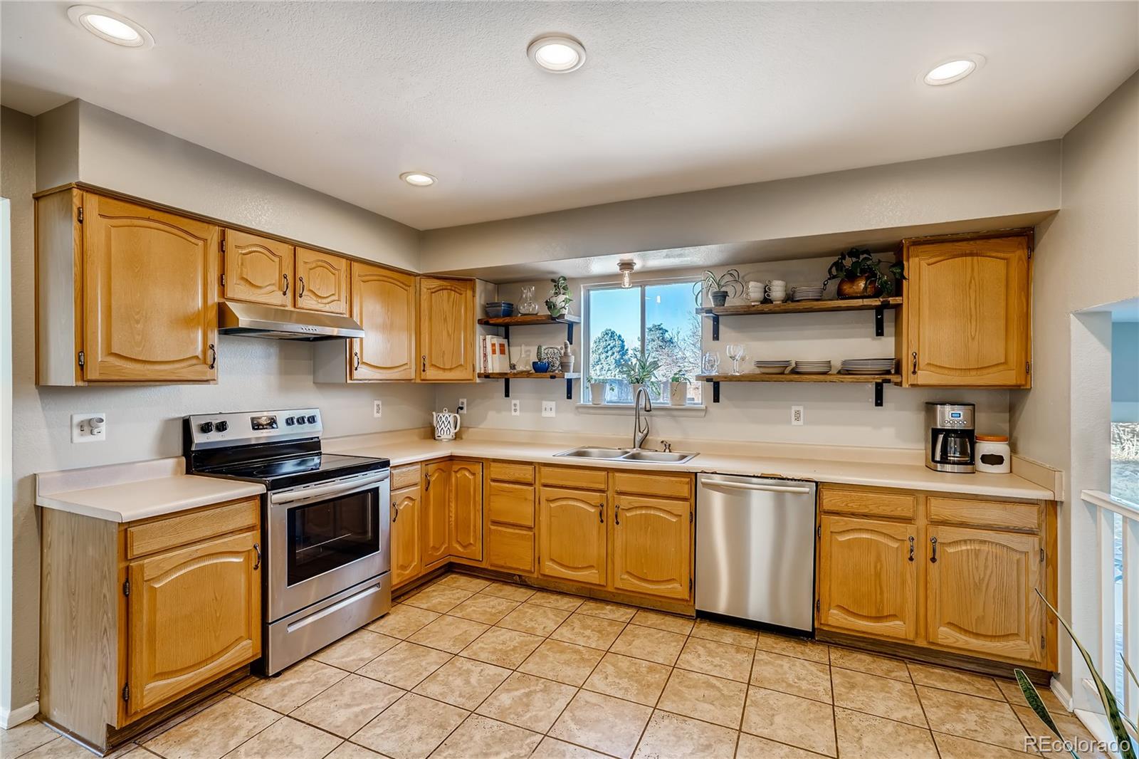 MLS Image #5 for 753  wedgewood court,highlands ranch, Colorado