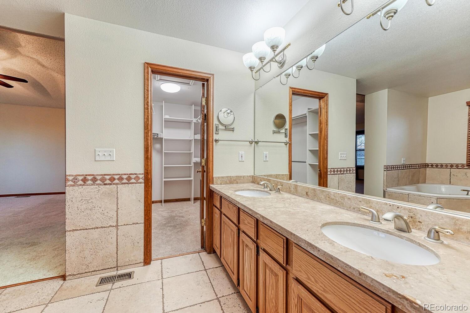 MLS Image #23 for 9546  cherryvale drive,highlands ranch, Colorado