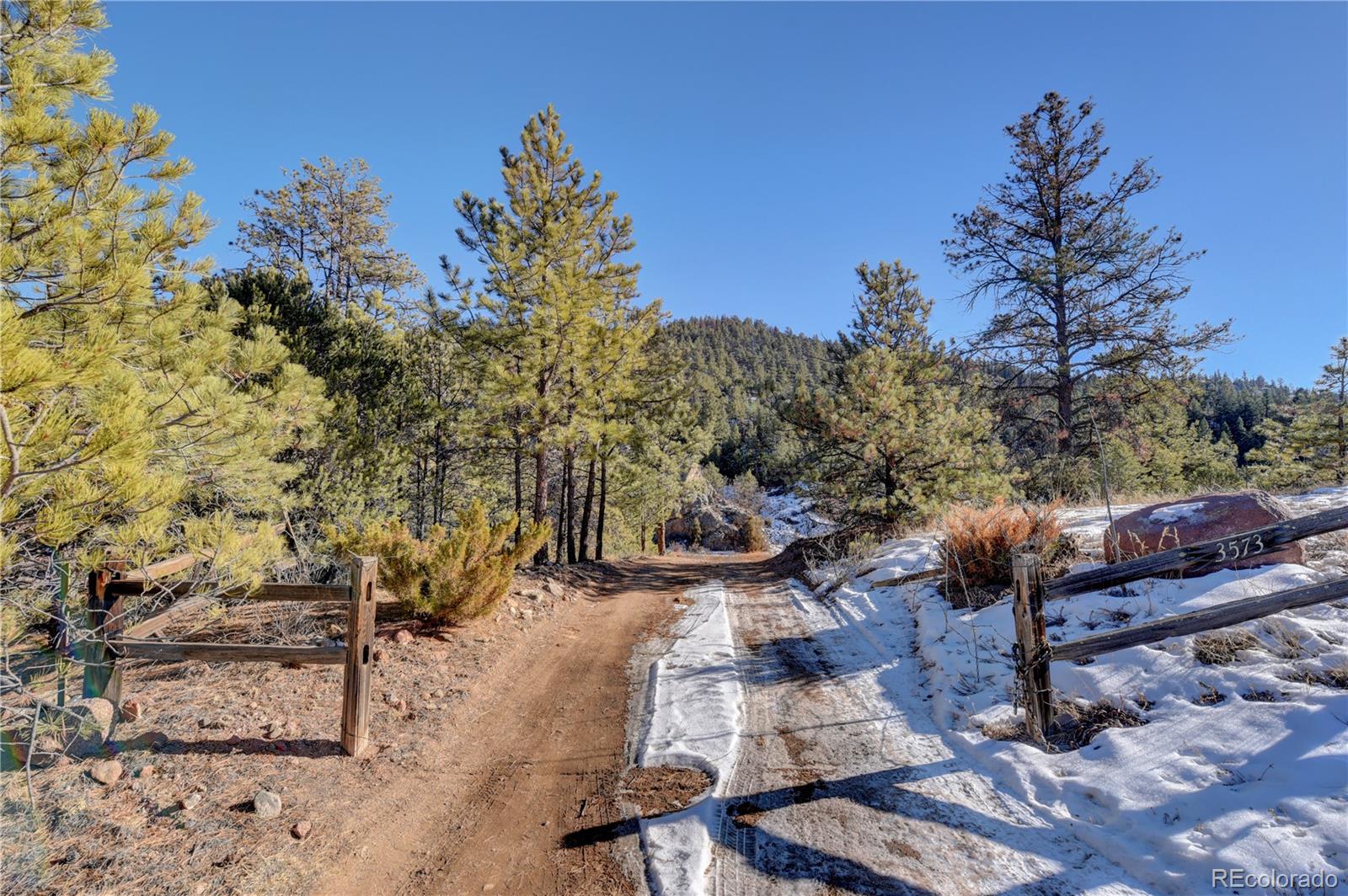 MLS Image #2 for 3573  lakemoor drive,florissant, Colorado
