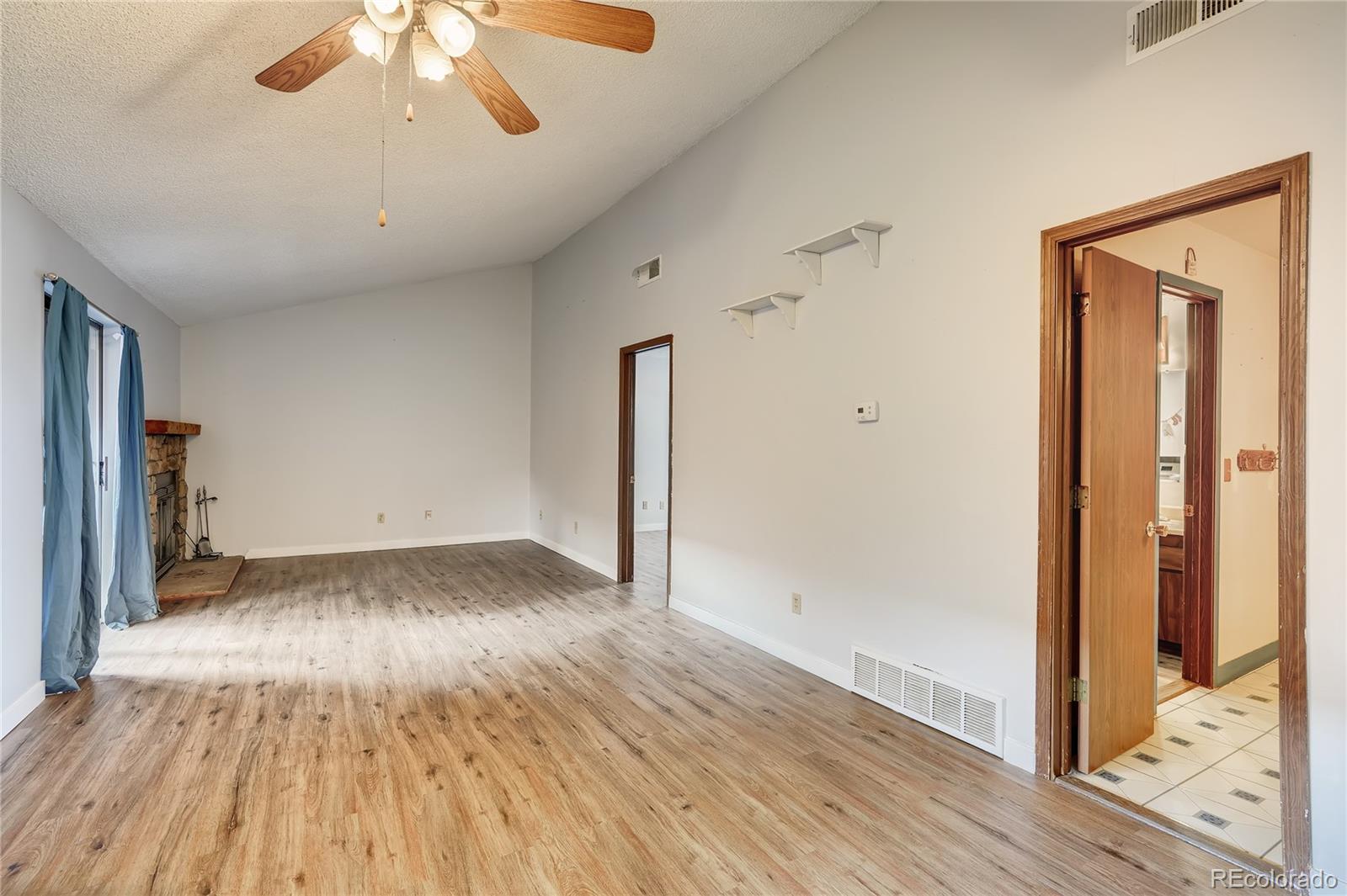 MLS Image #13 for 4661 s decatur street 302,englewood, Colorado