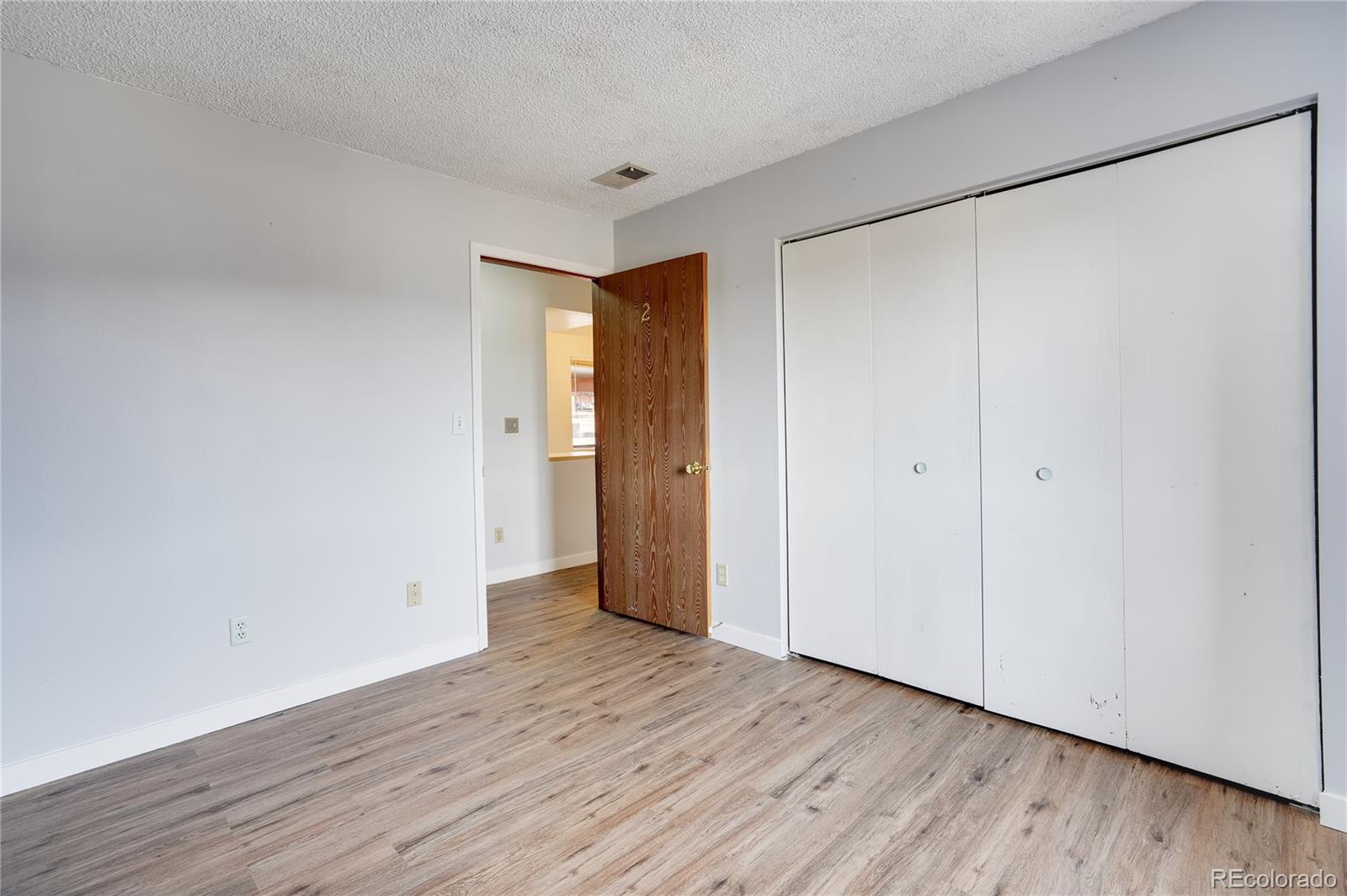 MLS Image #6 for 4661 s decatur street 302,englewood, Colorado