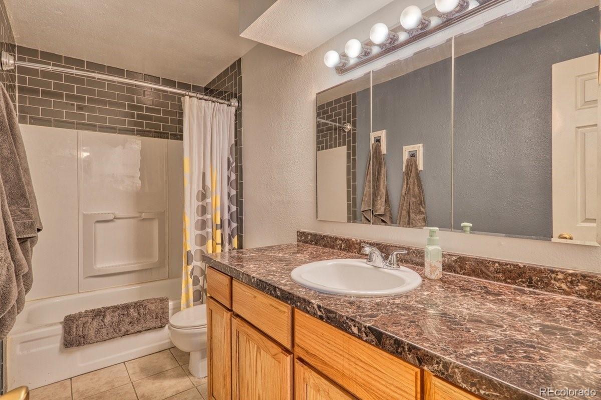 MLS Image #11 for 12143  melody drive 303,westminster, Colorado