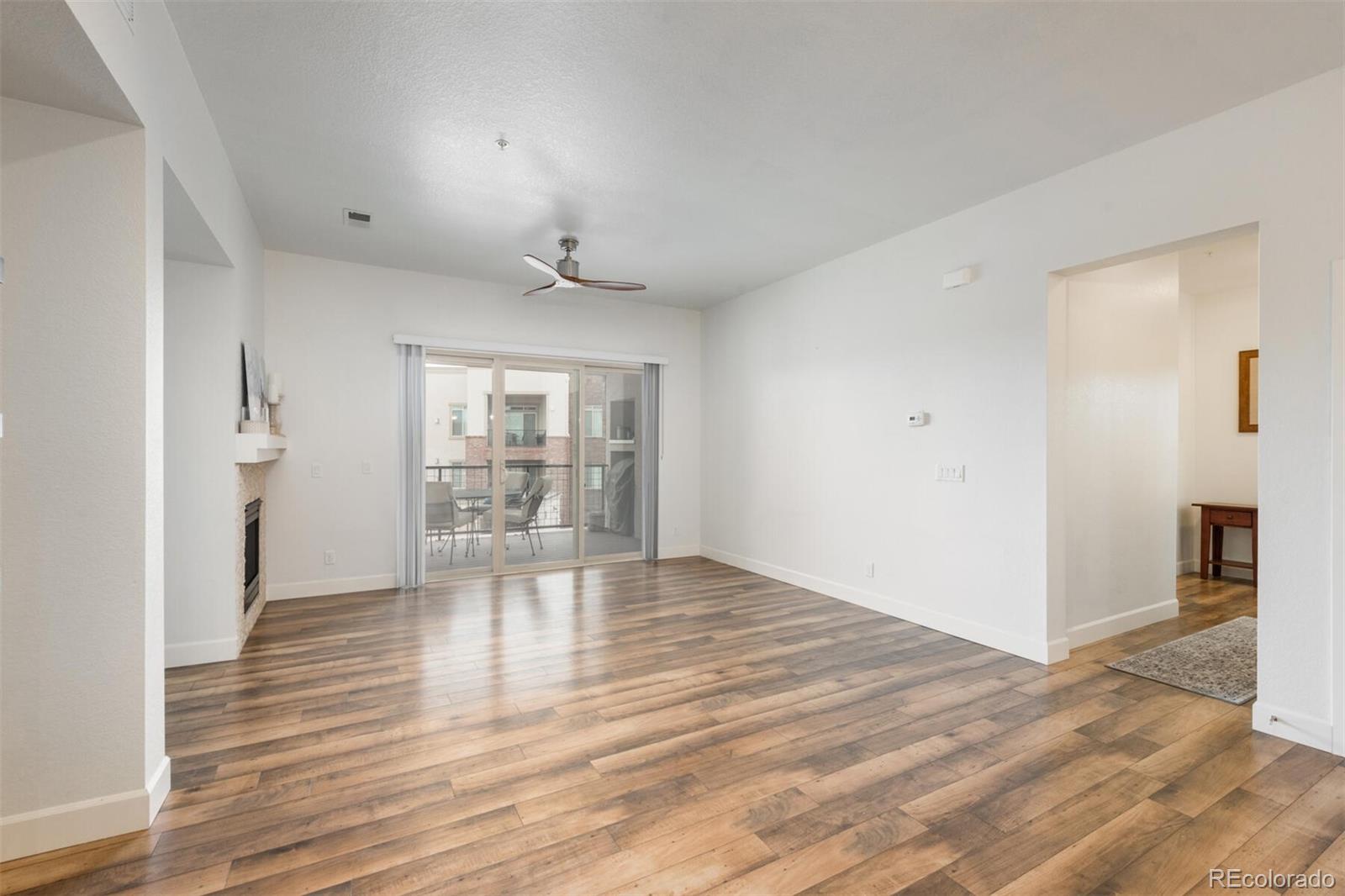 MLS Image #11 for 303  inverness way,englewood, Colorado