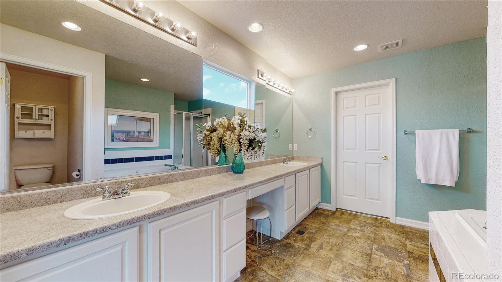 MLS Image #19 for 8444  braun loop,arvada, Colorado