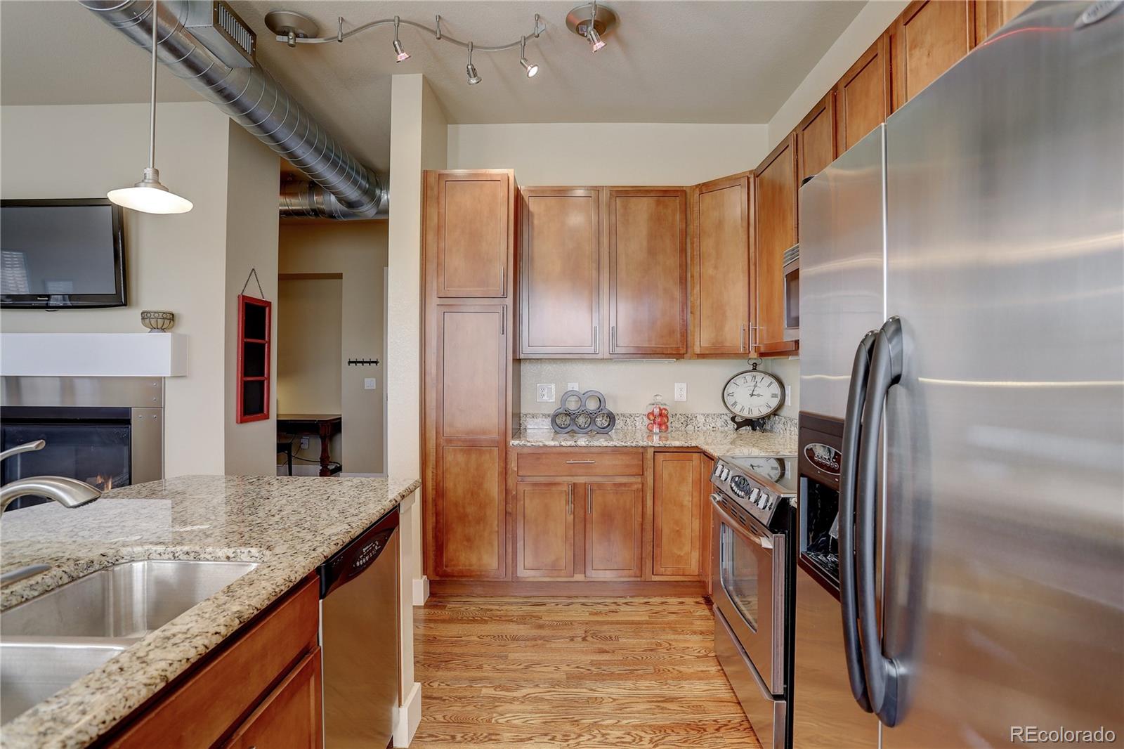 MLS Image #6 for 10111  inverness main street 317,englewood, Colorado