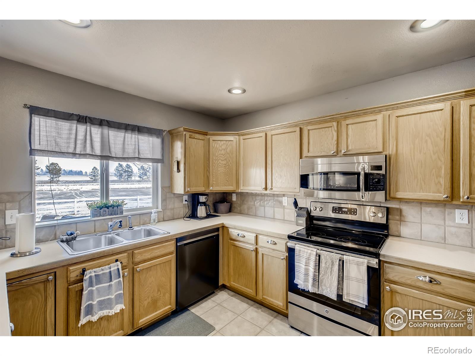 MLS Image #16 for 1728  carefree drive,fort collins, Colorado