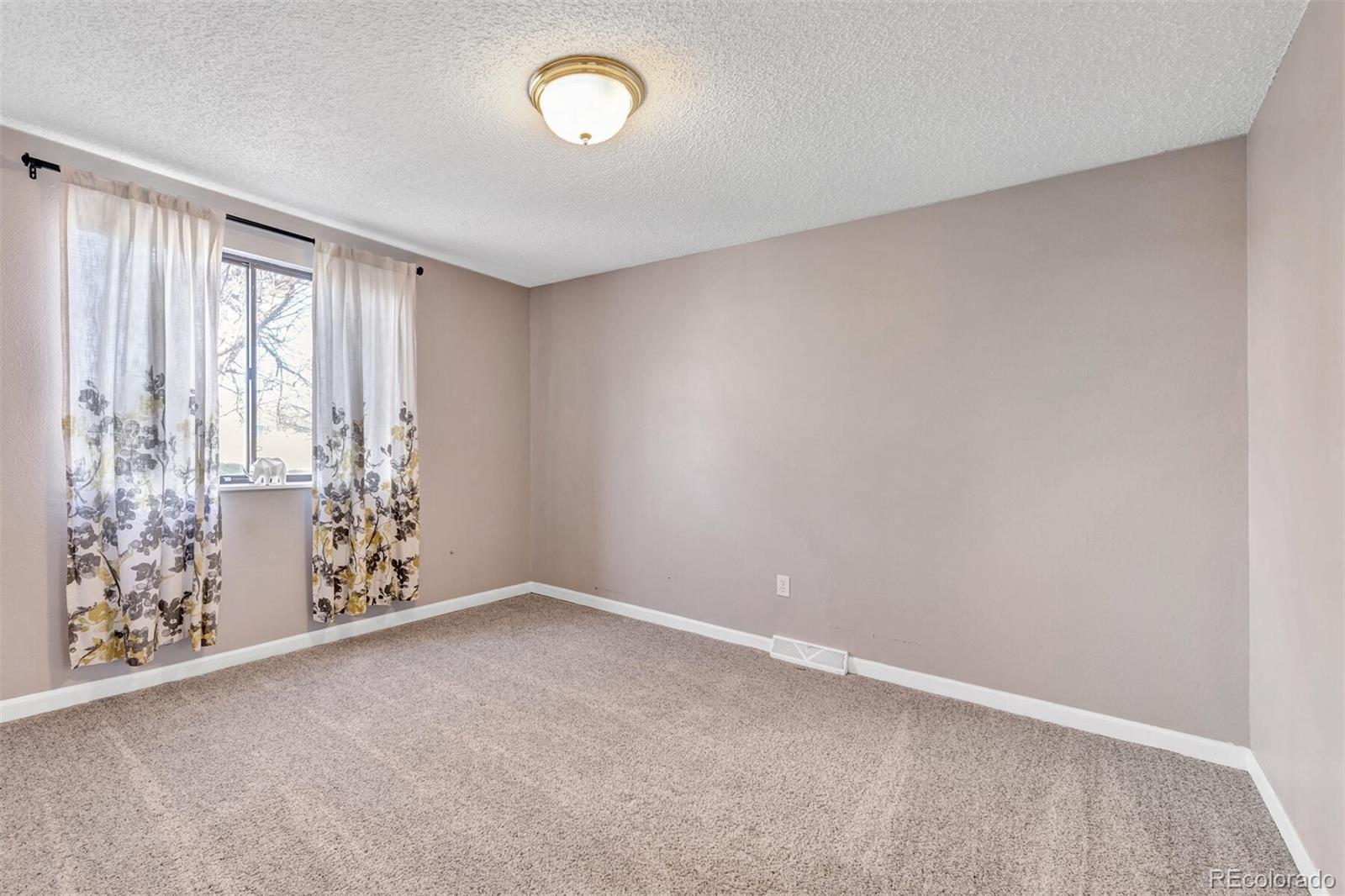 MLS Image #14 for 8480 w 74th drive,arvada, Colorado