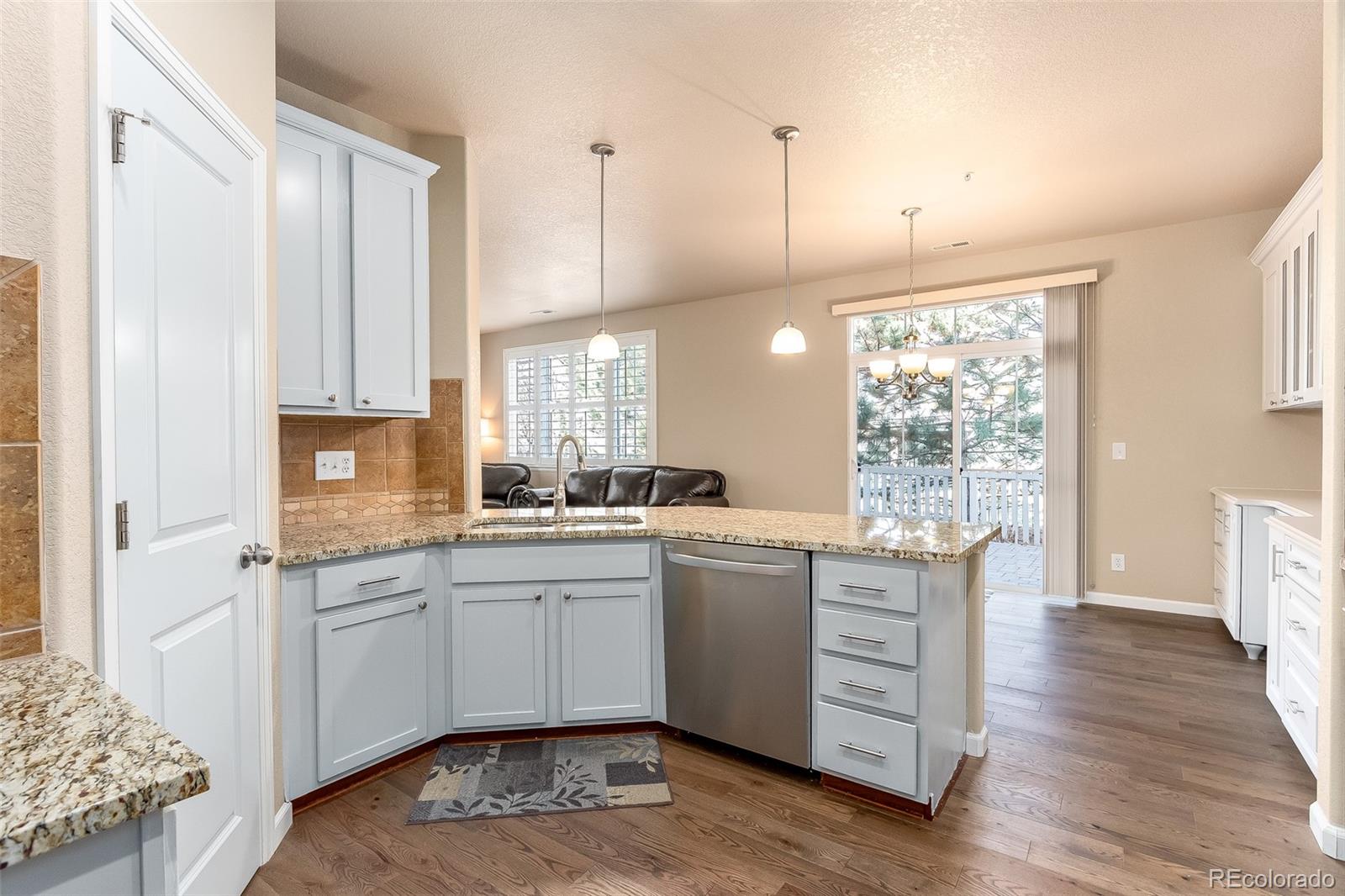 MLS Image #7 for 15337 w 66th drive,arvada, Colorado