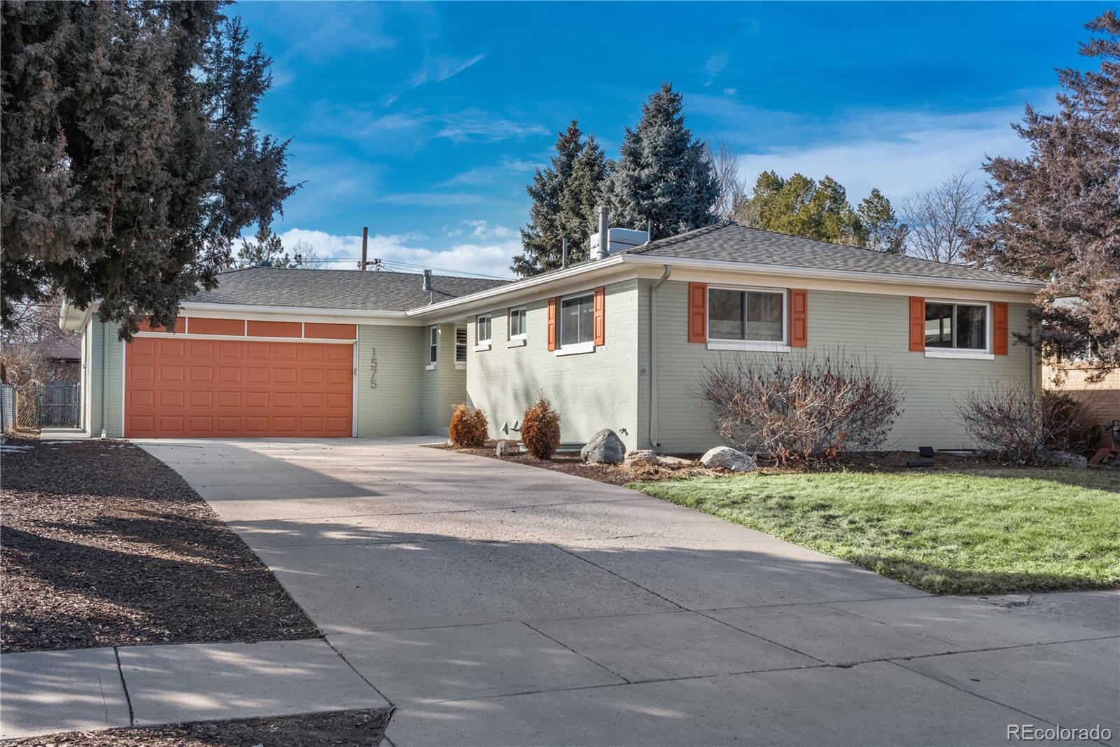 MLS Image #0 for 1575 s monaco parkway,denver, Colorado