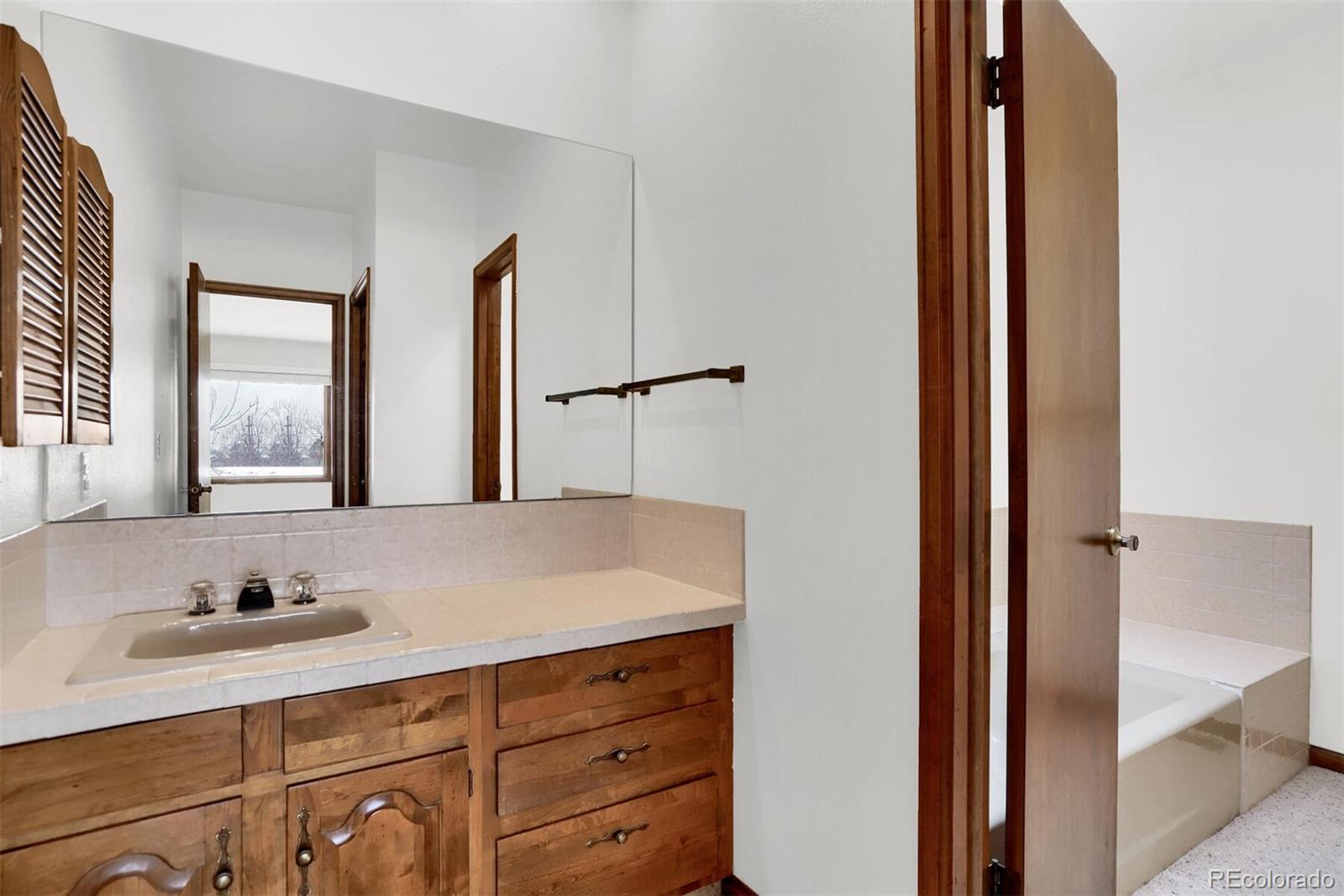 MLS Image #21 for 3109  broadmoor valley road,colorado springs, Colorado