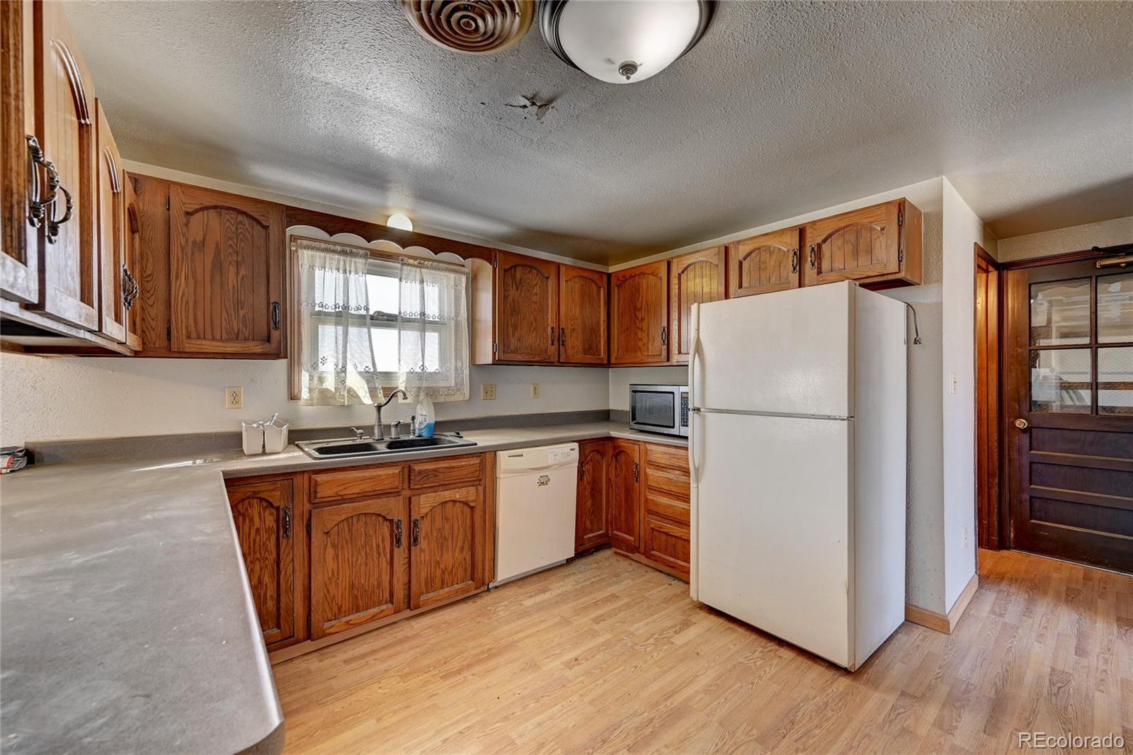 MLS Image #3 for 12885  lanewood street,commerce city, Colorado