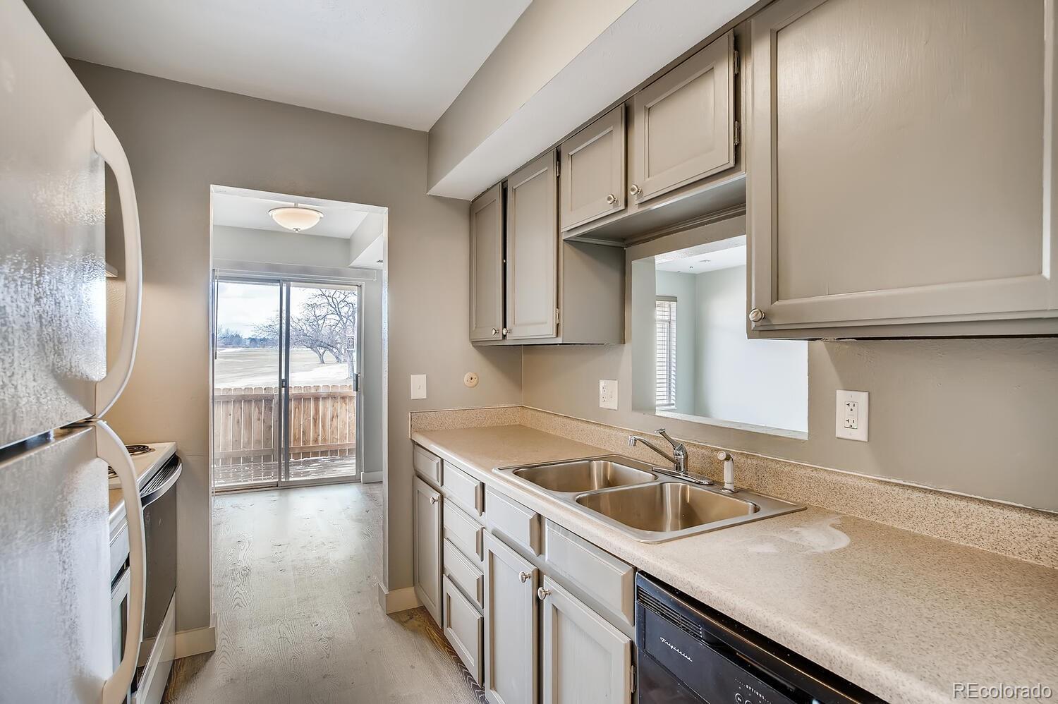 MLS Image #13 for 8743  chase drive,arvada, Colorado