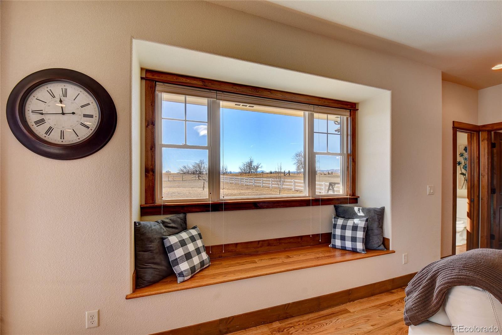 MLS Image #10 for 2648  country view court,berthoud, Colorado