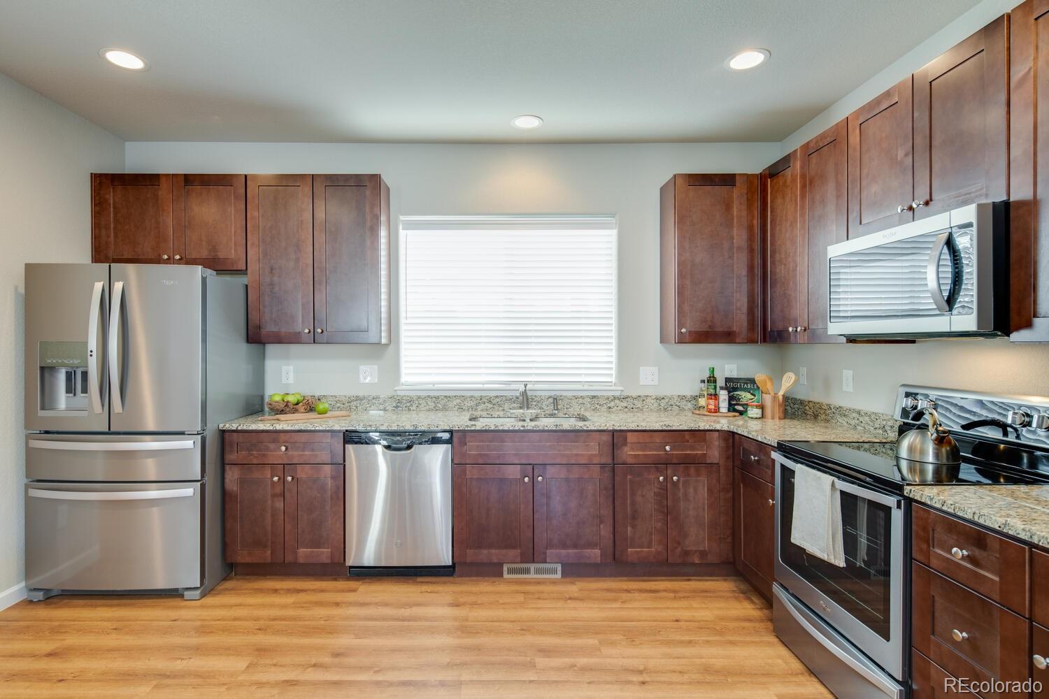 MLS Image #14 for 11250  florence street,commerce city, Colorado