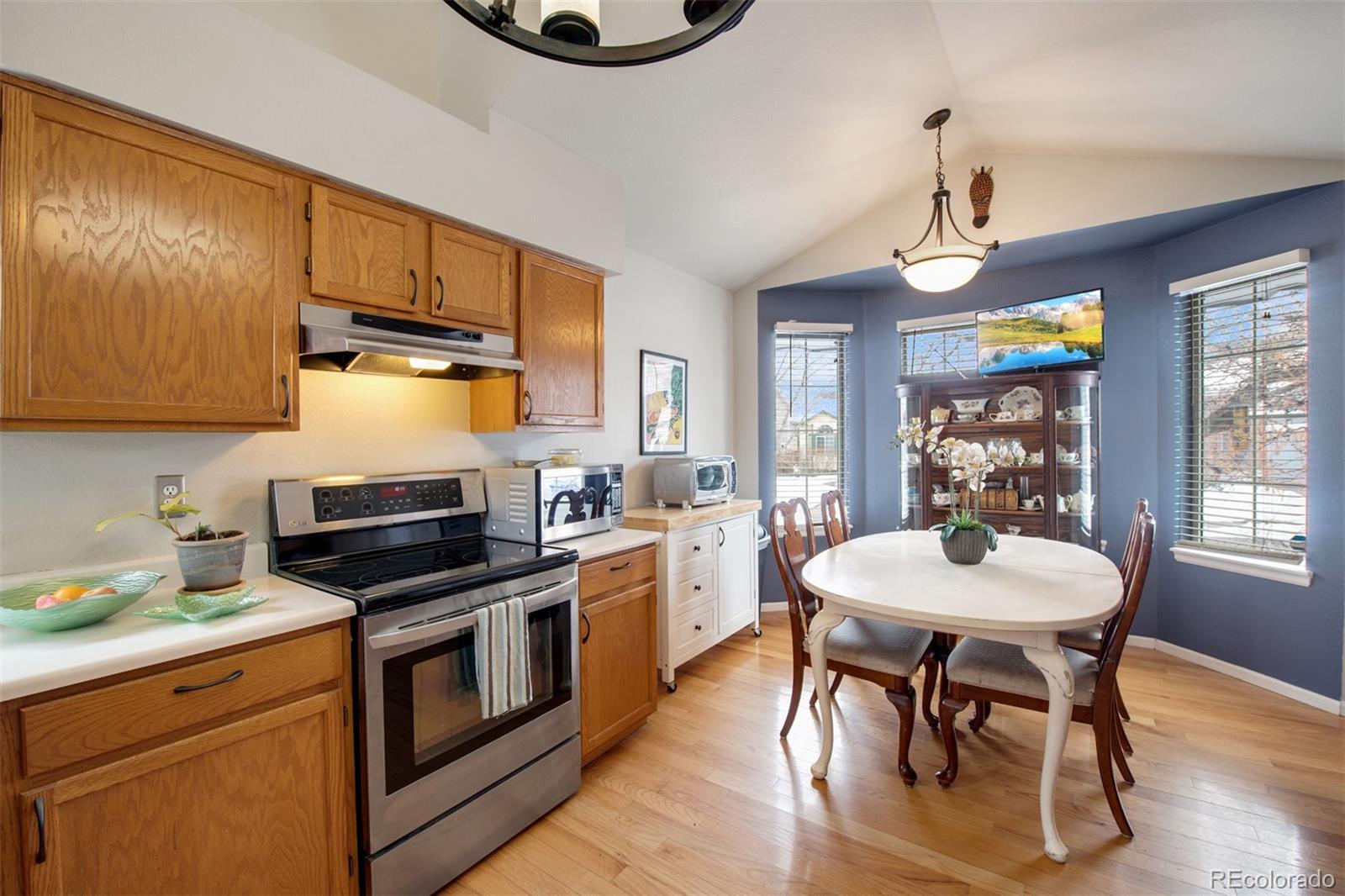 MLS Image #9 for 9799  goldfinch lane,highlands ranch, Colorado