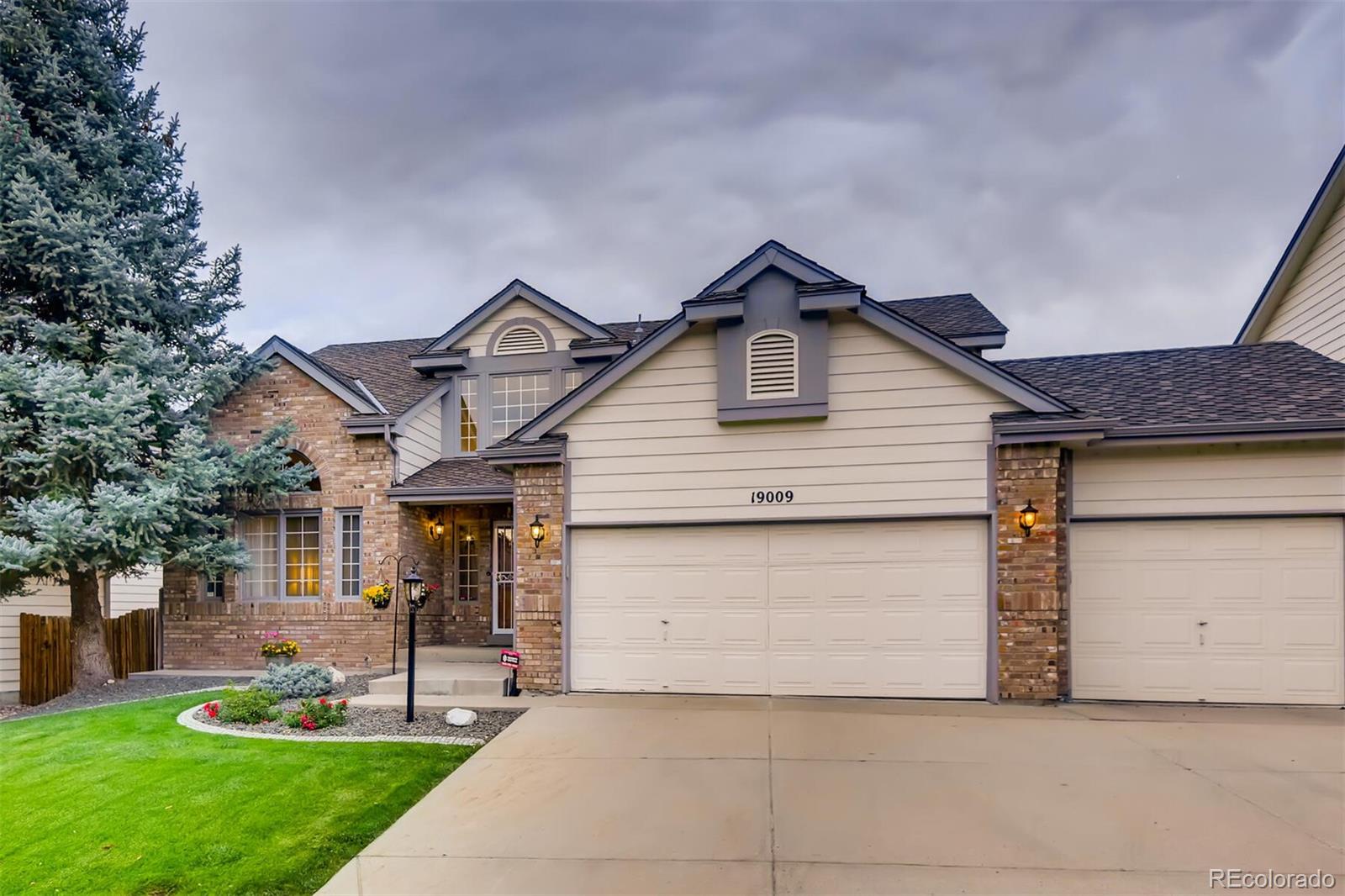 MLS Image #0 for 19009 e low circle,aurora, Colorado