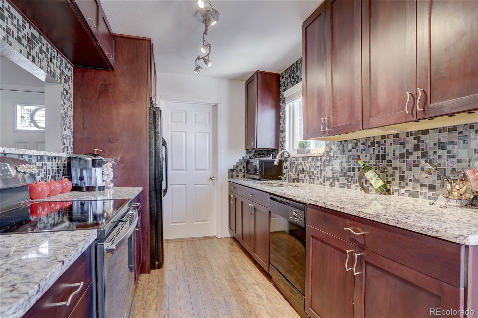 MLS Image #3 for 9978  appletree place,thornton, Colorado
