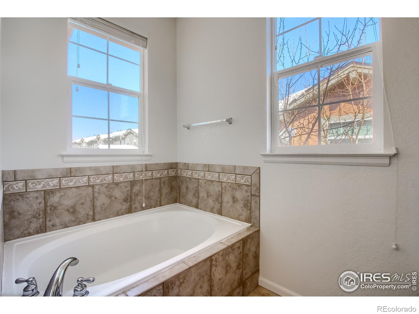 MLS Image #16 for 17930 e 104th place,commerce city, Colorado