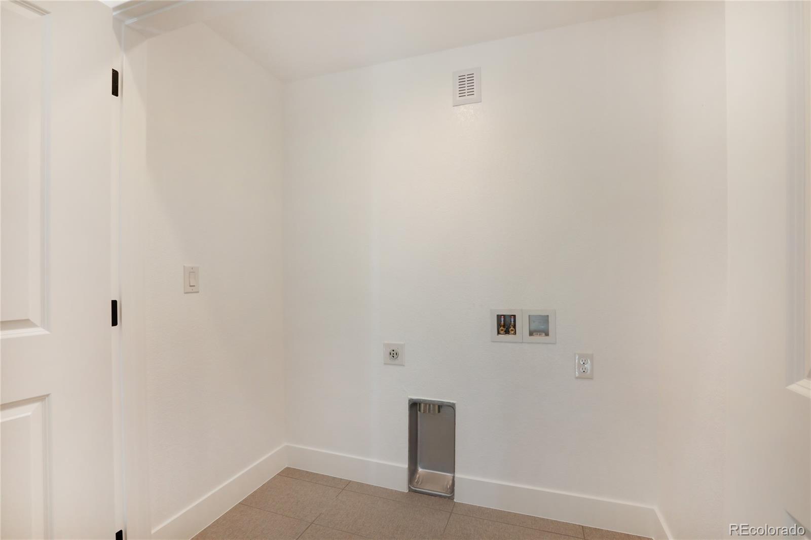 MLS Image #16 for 3531 s emerson street,englewood, Colorado