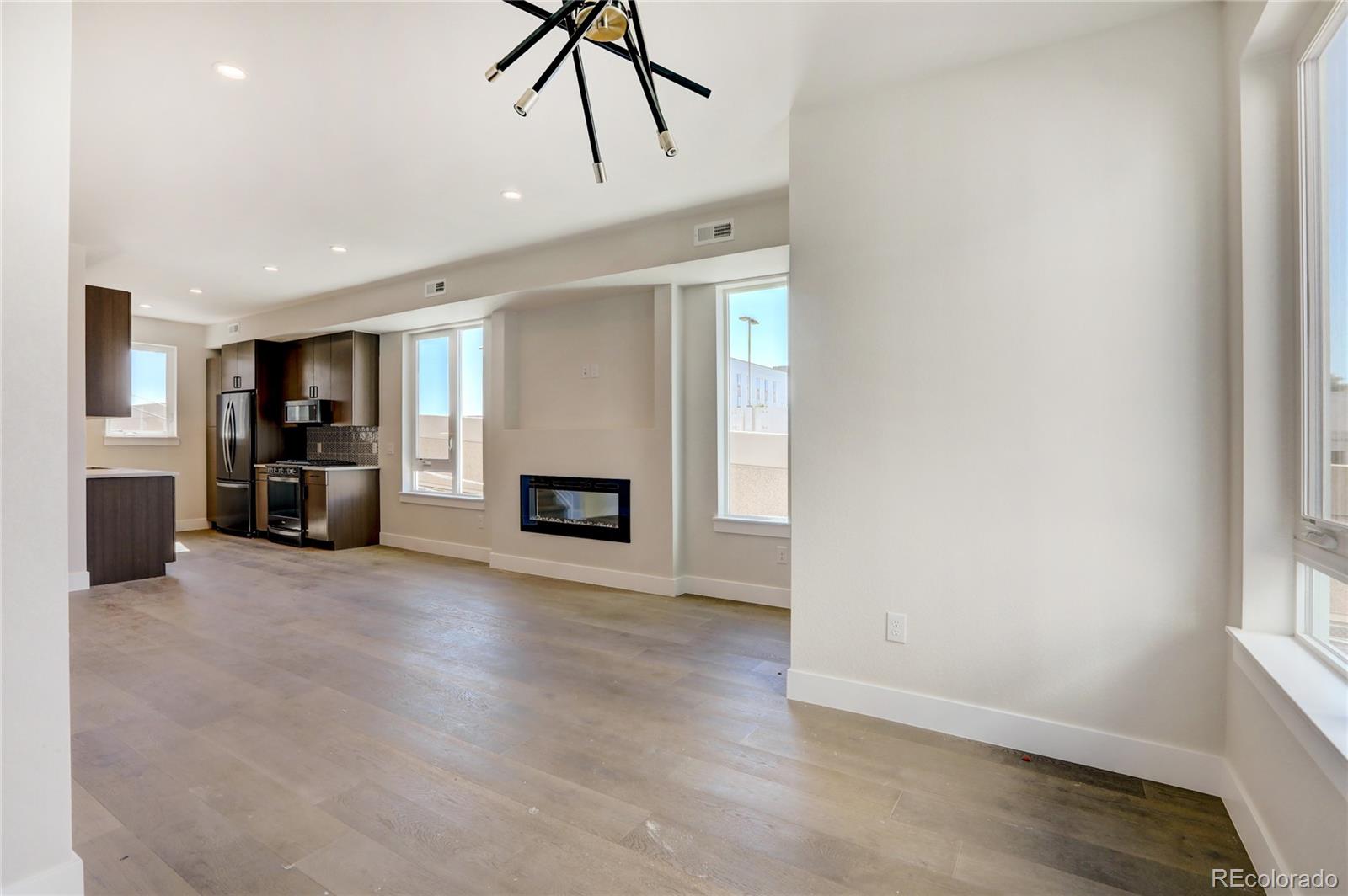 MLS Image #5 for 3531 s emerson street,englewood, Colorado