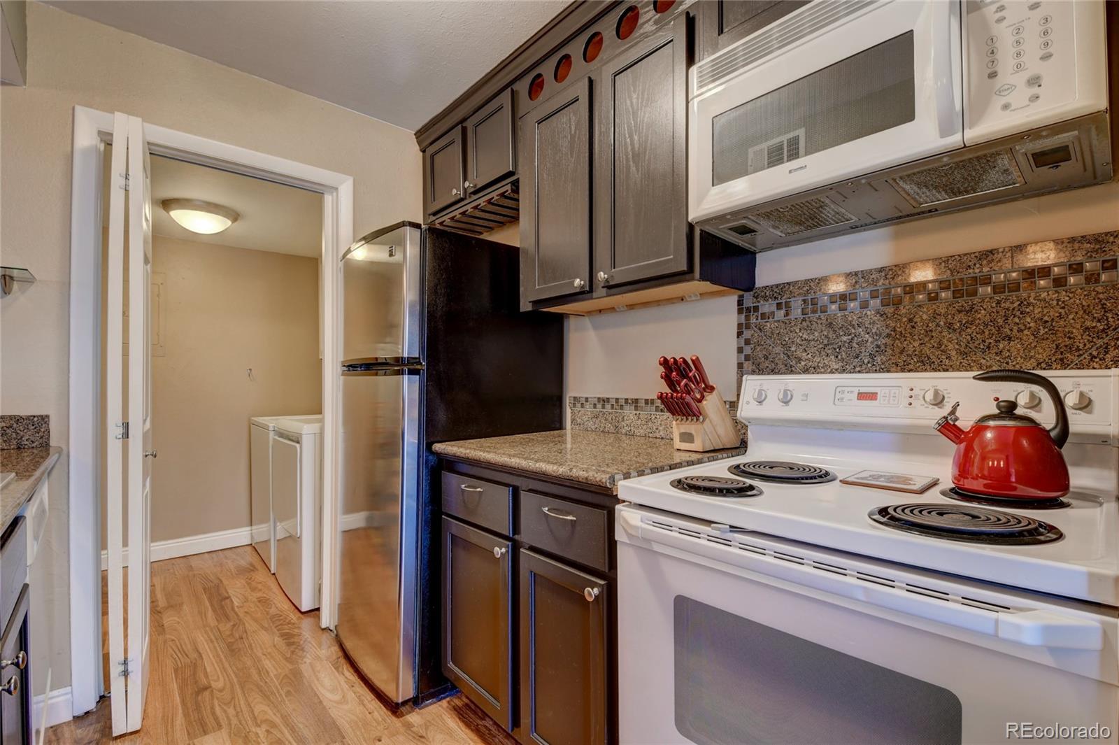MLS Image #6 for 2557 s dover street,lakewood, Colorado