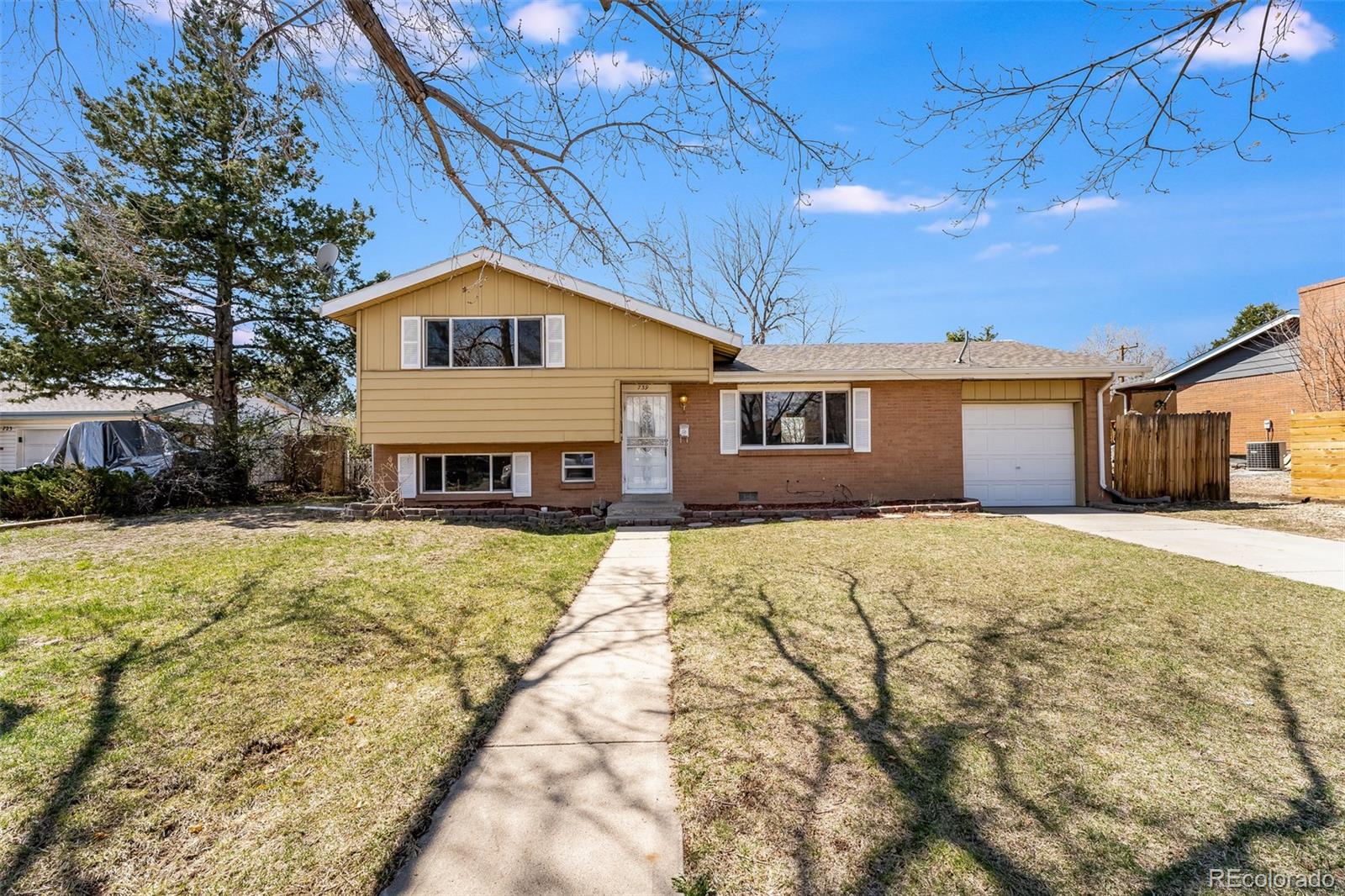 MLS Image #0 for 739  dearborn street,aurora, Colorado