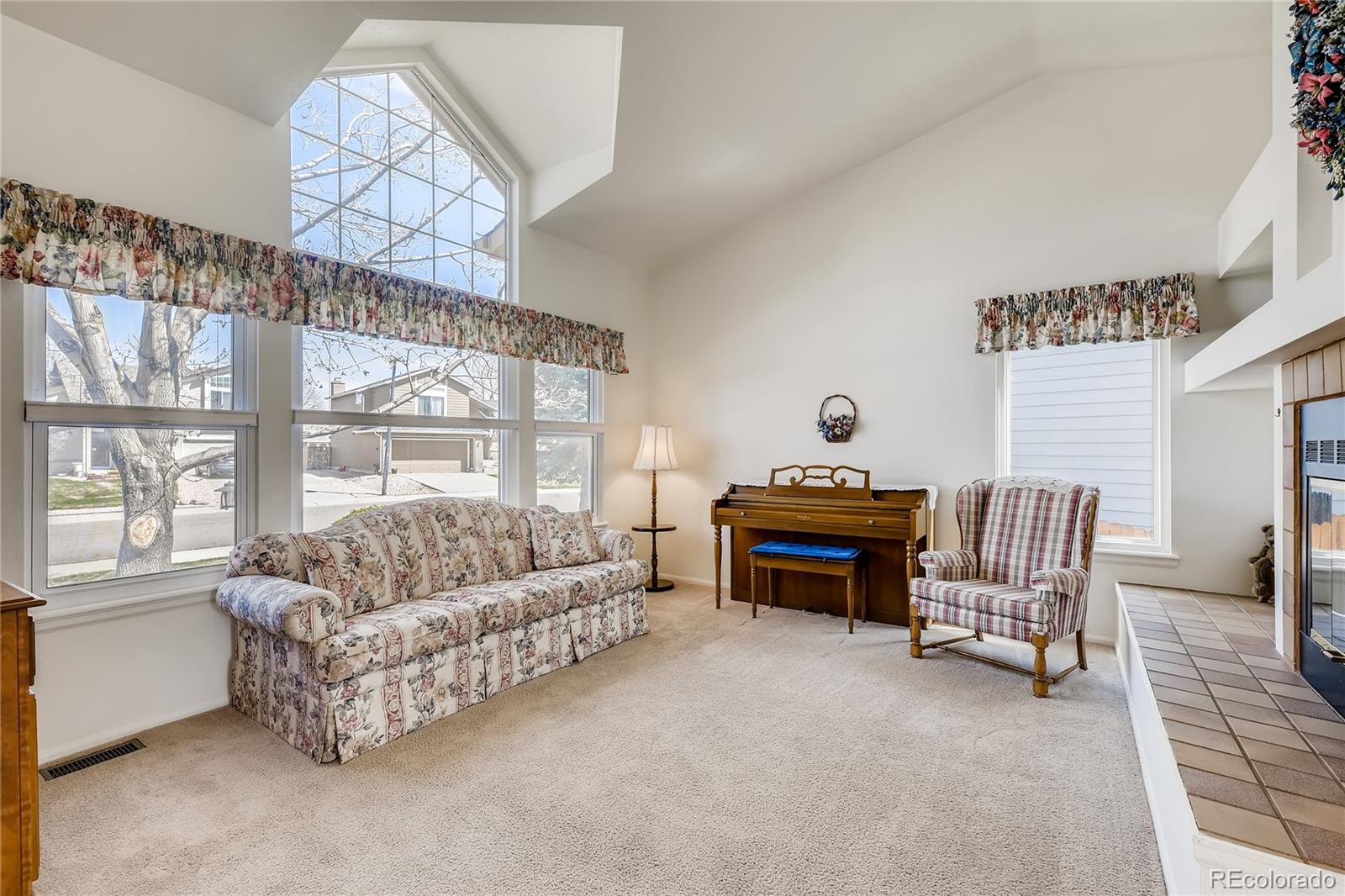 MLS Image #4 for 6425 s wright street,littleton, Colorado