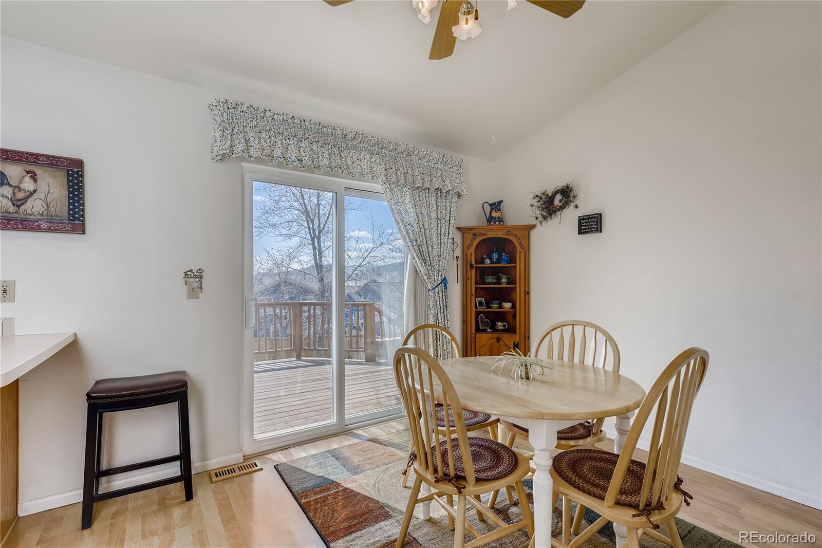 MLS Image #5 for 6425 s wright street,littleton, Colorado