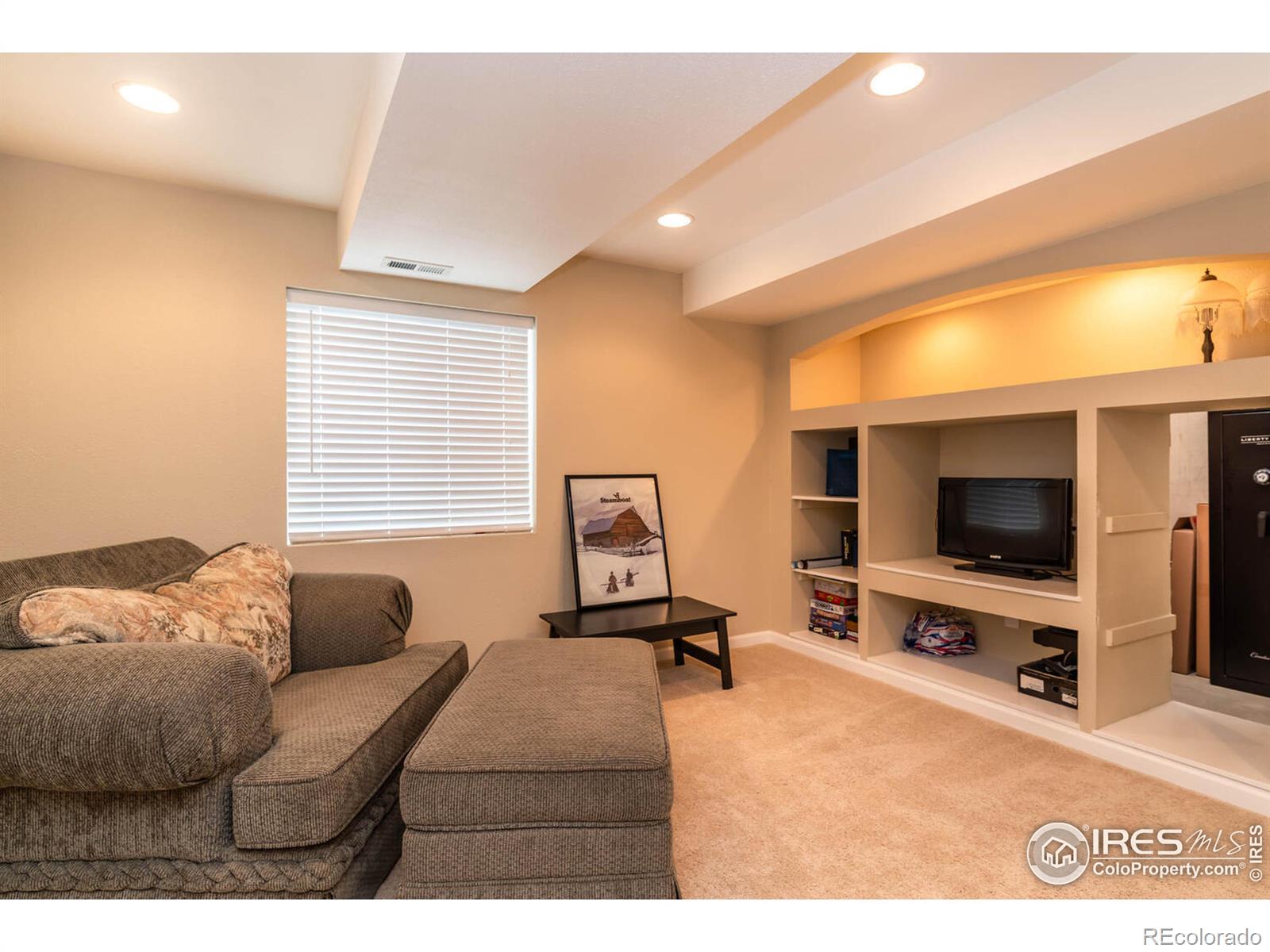 MLS Image #16 for 320  ramsay place,loveland, Colorado