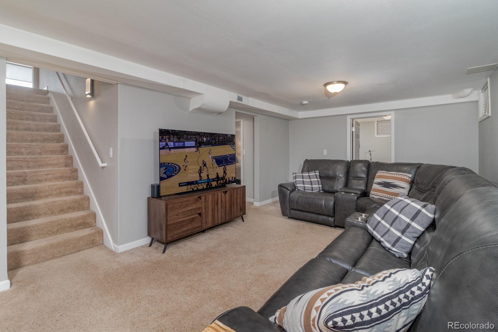 MLS Image #27 for 3200 s downing street,englewood, Colorado