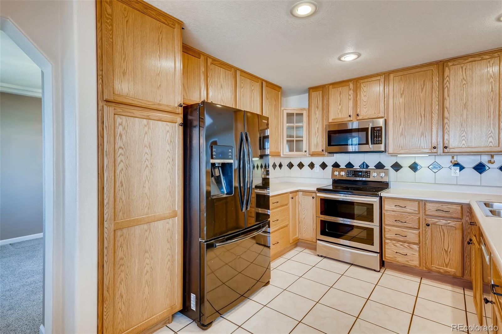 MLS Image #6 for 11900  kearney circle,thornton, Colorado