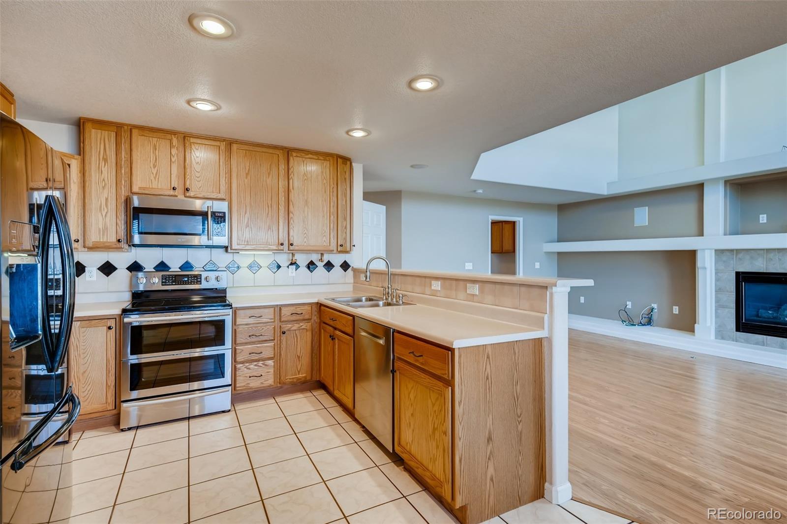 MLS Image #7 for 11900  kearney circle,thornton, Colorado