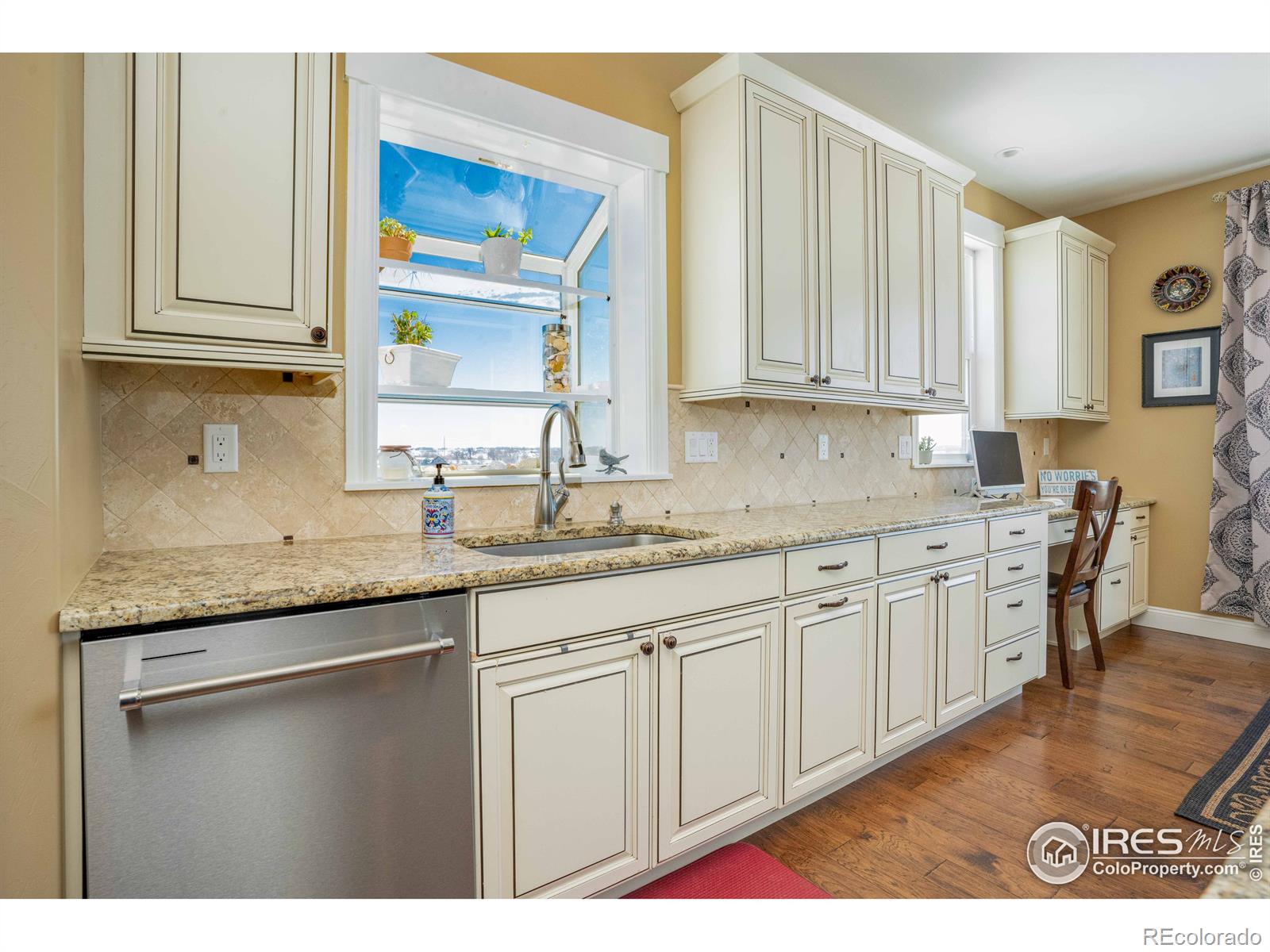 MLS Image #11 for 12620  waterside lane,longmont, Colorado